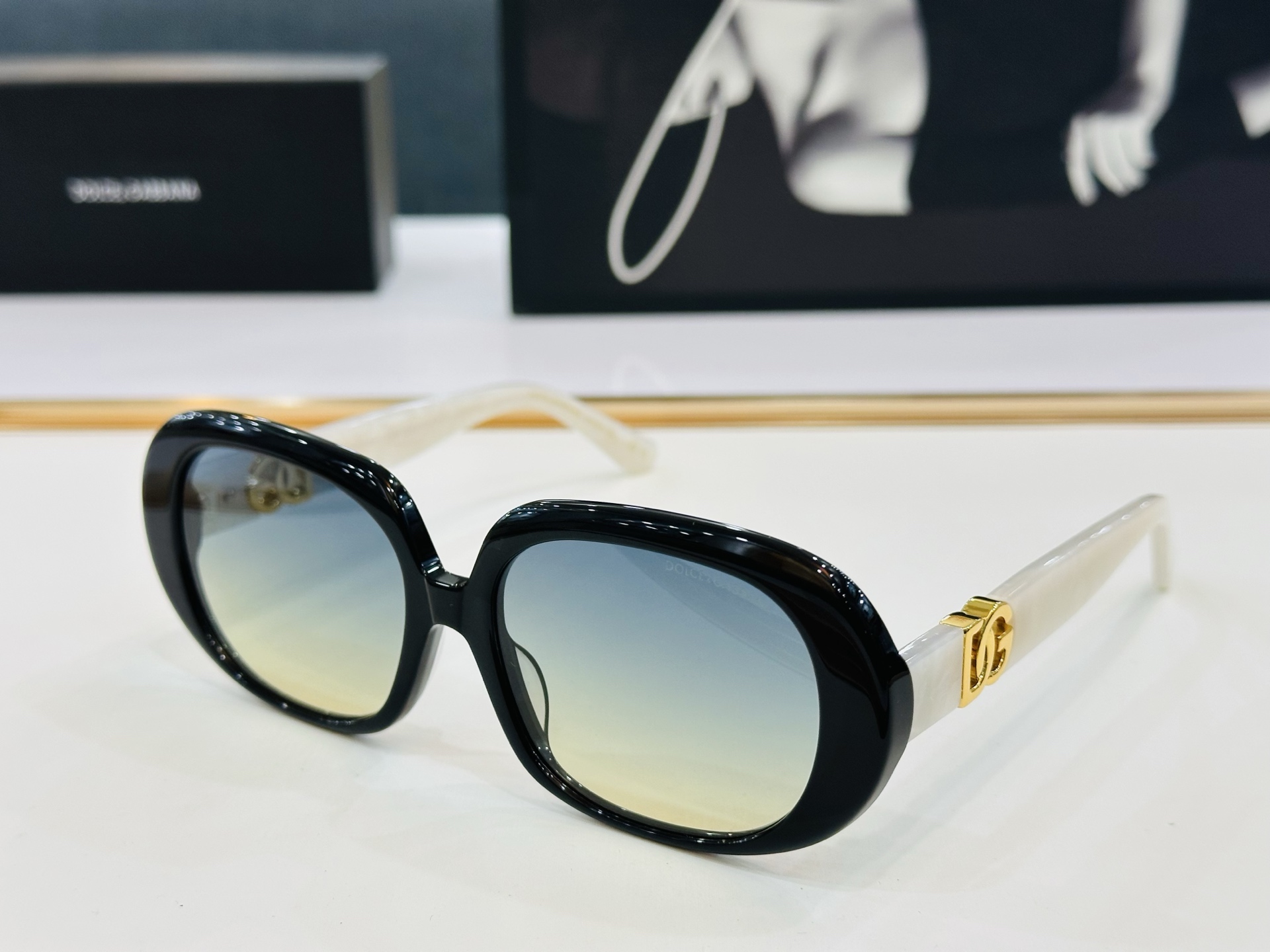 🆕 官网款 🔺DOLCE&GABBAN*🔻DG4476 Size：57口17-145 新颖独特🔝🔝C美艳