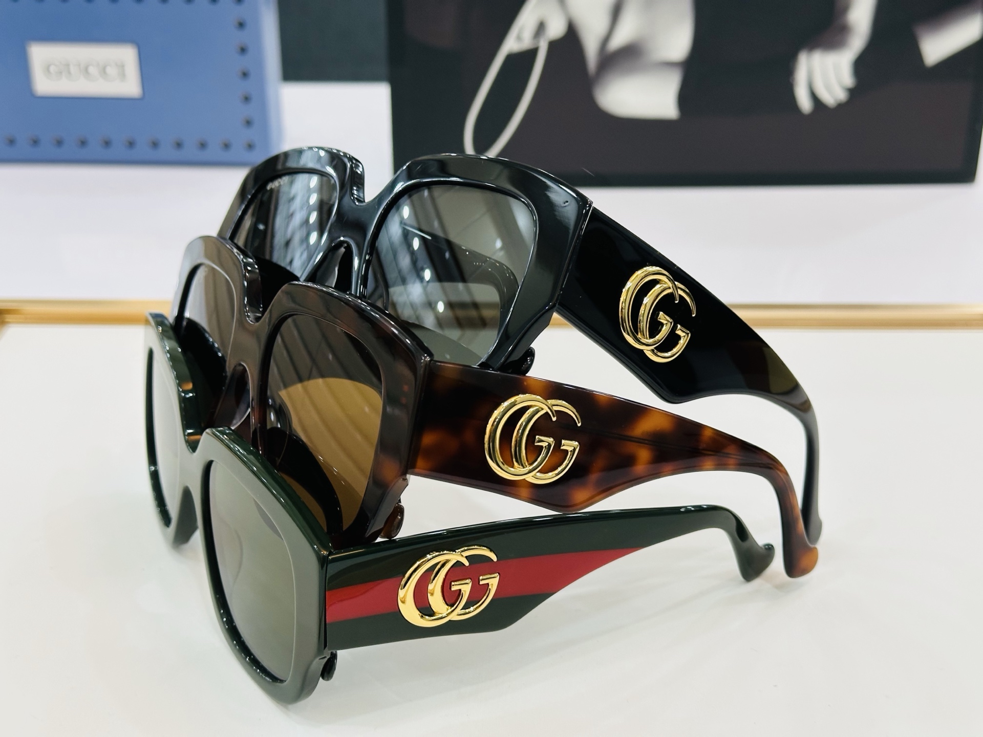 GUCC* 古家 GG1546S 🐝🐝系列 Size：53口20-145 🍁🍁b超绝品质 太阳镜 🔥 