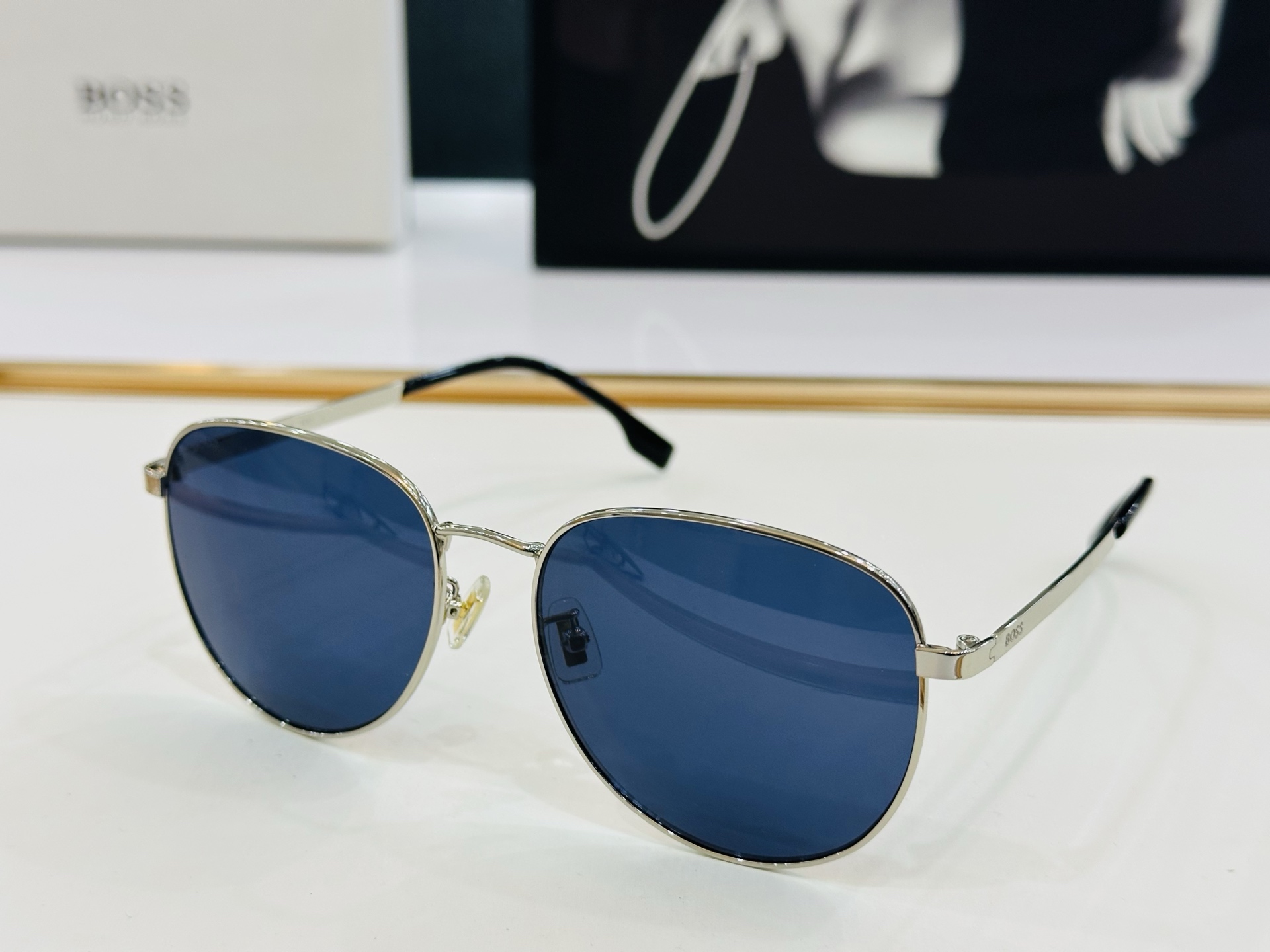 🆕 BOSS 1536/F Size：57口16-140 太阳眼镜 🕶🕶💋高品质 经典不过时框型 C品质