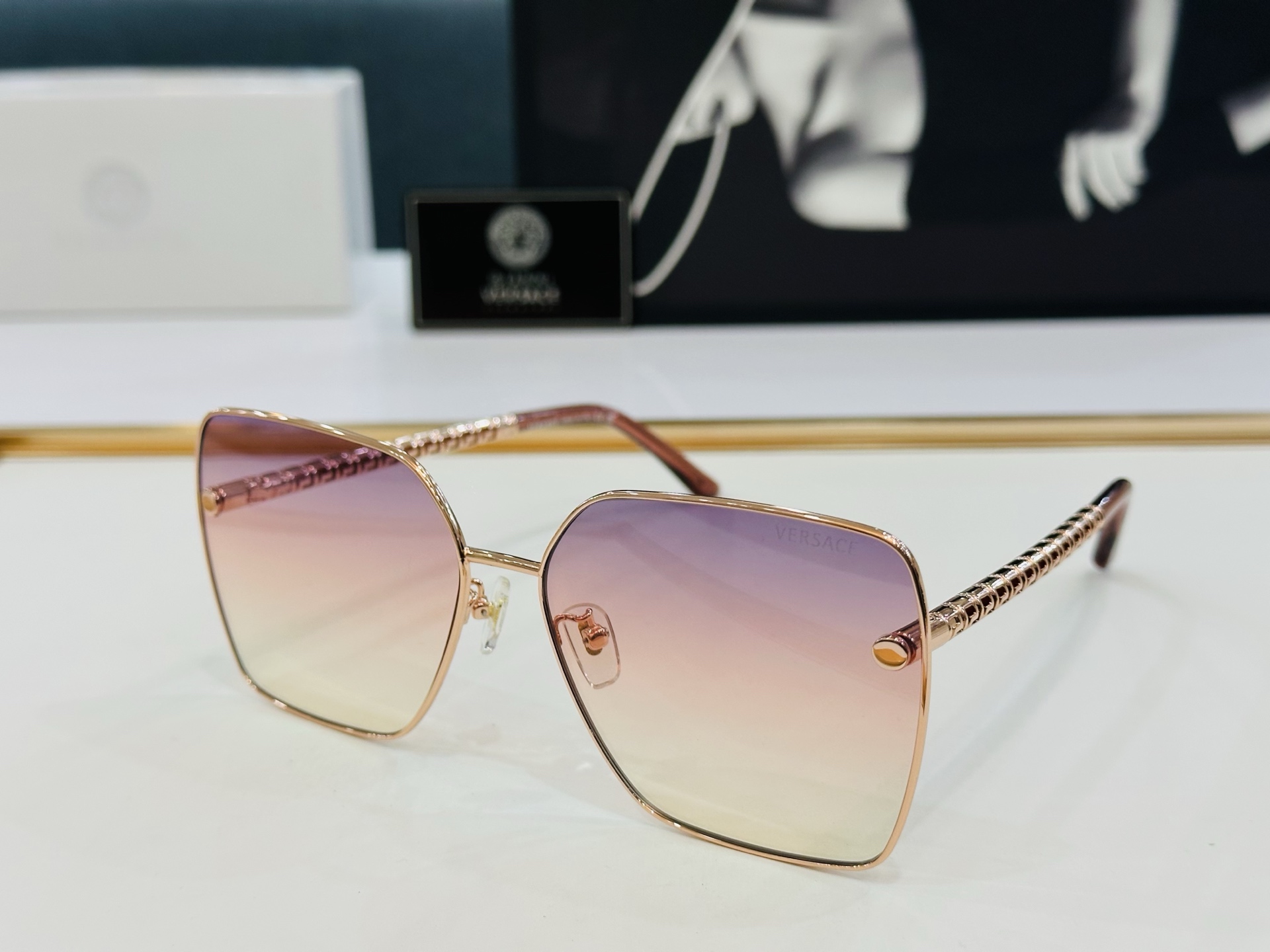❤️❤️范思家 VERSACE✨✨✨MODEL：VE2270 Size：63口15-145  ✨F有范 