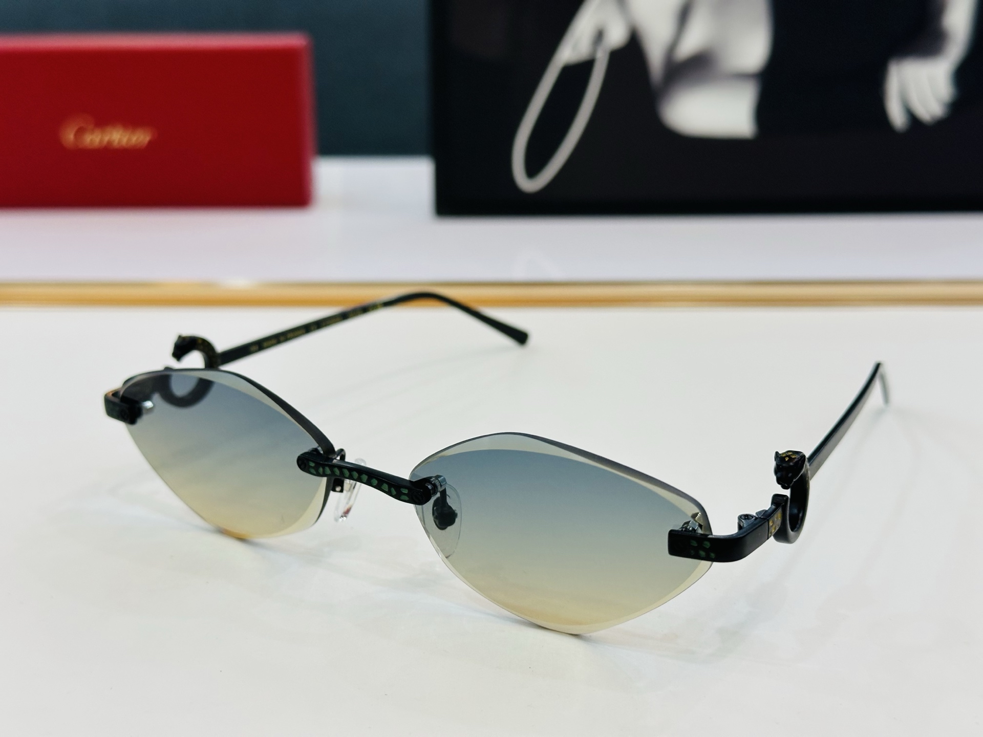🆕 原版Cartie* 卡家 太阳镜 CT0655S Size：57口16-138 电镀工艺精湛大牌品 