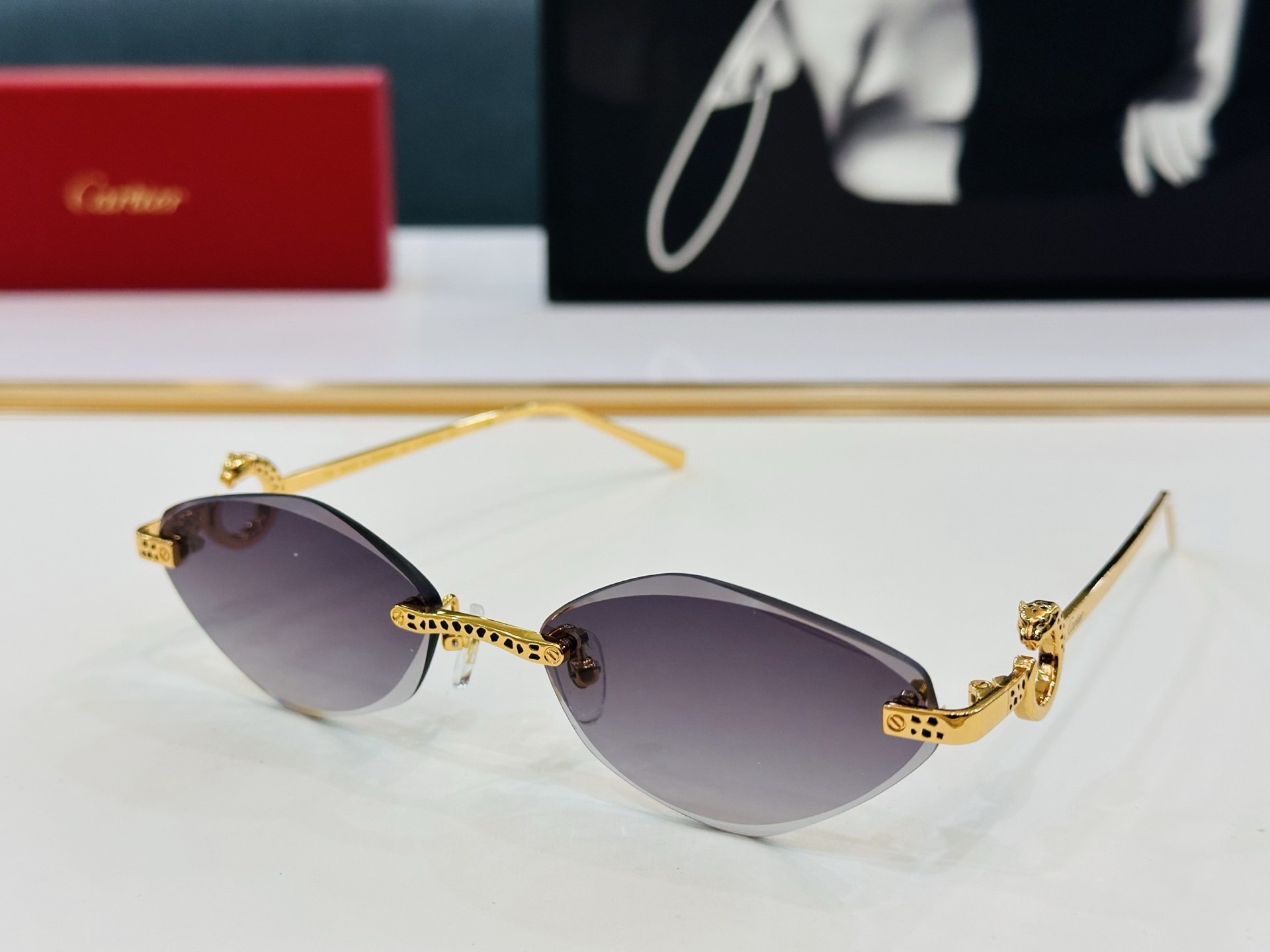 🆕 原版Cartie* 卡家 太阳镜 CT0655S Size：57口16-138 电镀工艺精湛大牌品 