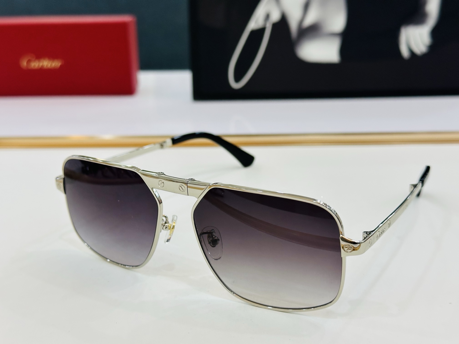 Cartie* 卡家 太阳镜 CT0569S Size：57口17-145 电镀工艺精湛气质十足！C男女