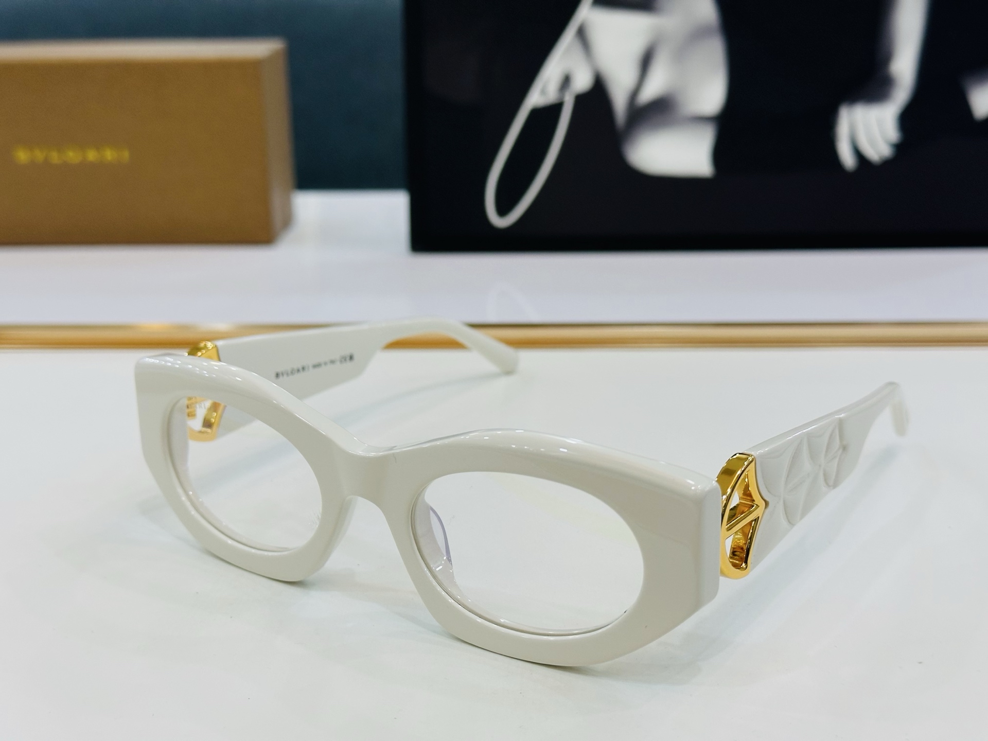 🆕款 官网同售 宝格家 BV40049 👍 Size ：51口22-145    绝对要买😎品质非常完美