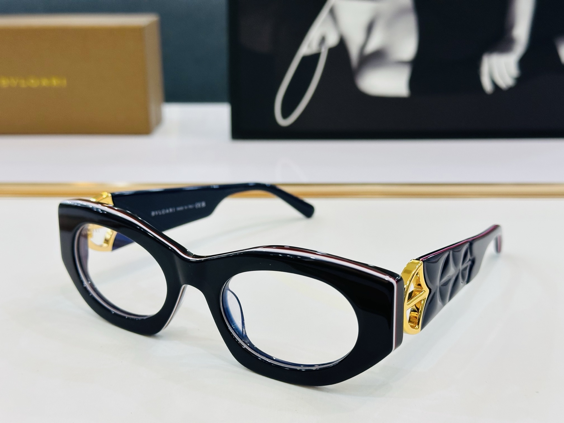 🆕款 官网同售 宝格家 BV40049 👍 Size ：51口22-145    绝对要买😎品质非常完美