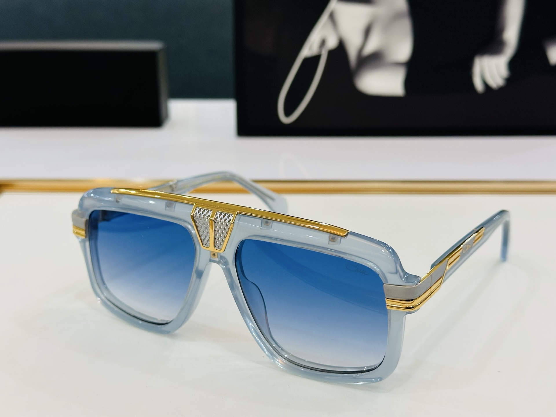 卡加尔 new CAZAL ModelMOD678  Size 59口16-145 曲线和直线大胆组合，