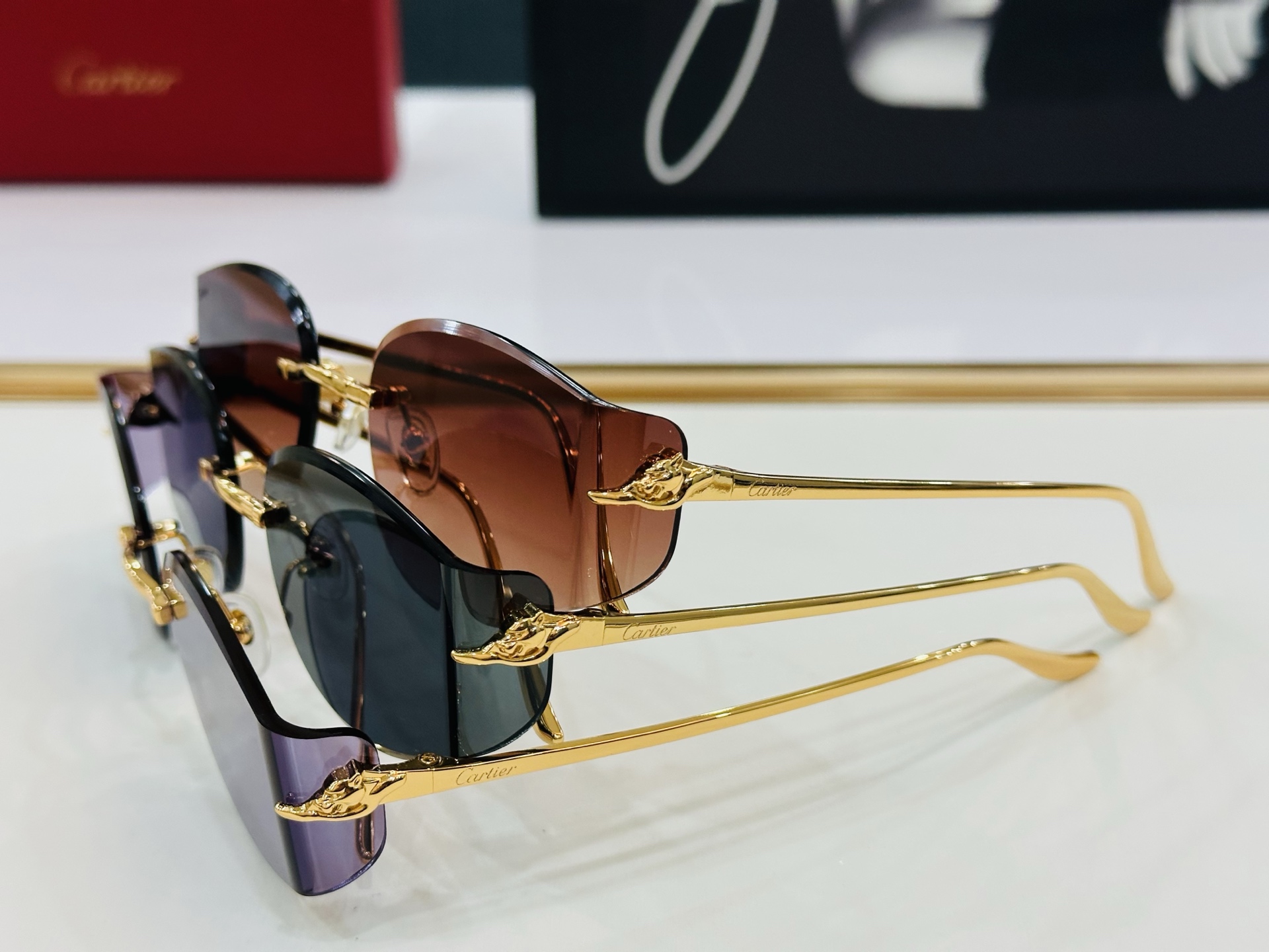 🆕 原版Cartie* 卡家 官网经典款 太阳镜 CT0683S Size：59口18-135  电镀工