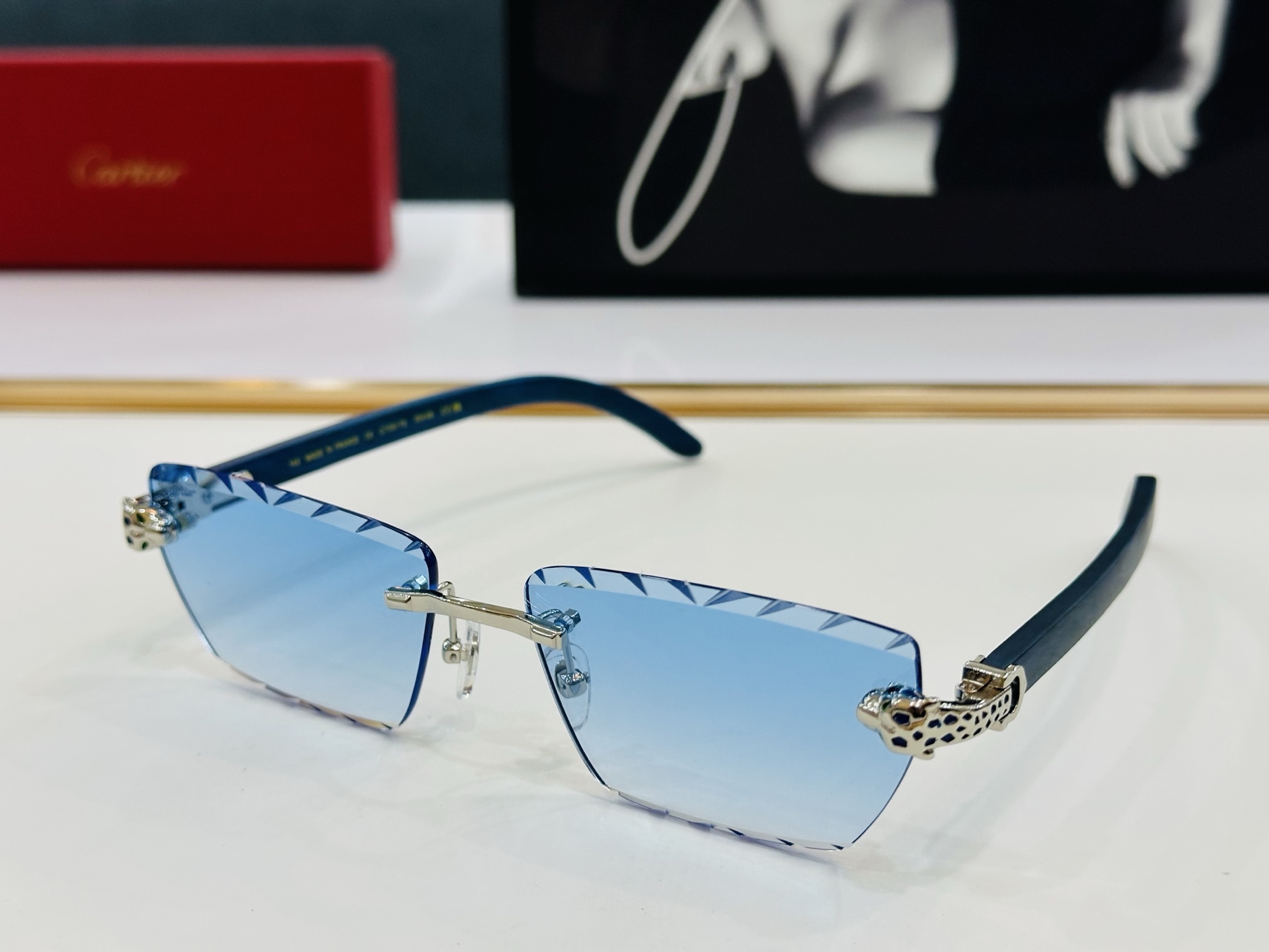 🆕 原版Cartie* 卡家 官网经典款 太阳镜 CT0617S Size：57口18-145 电镀工艺