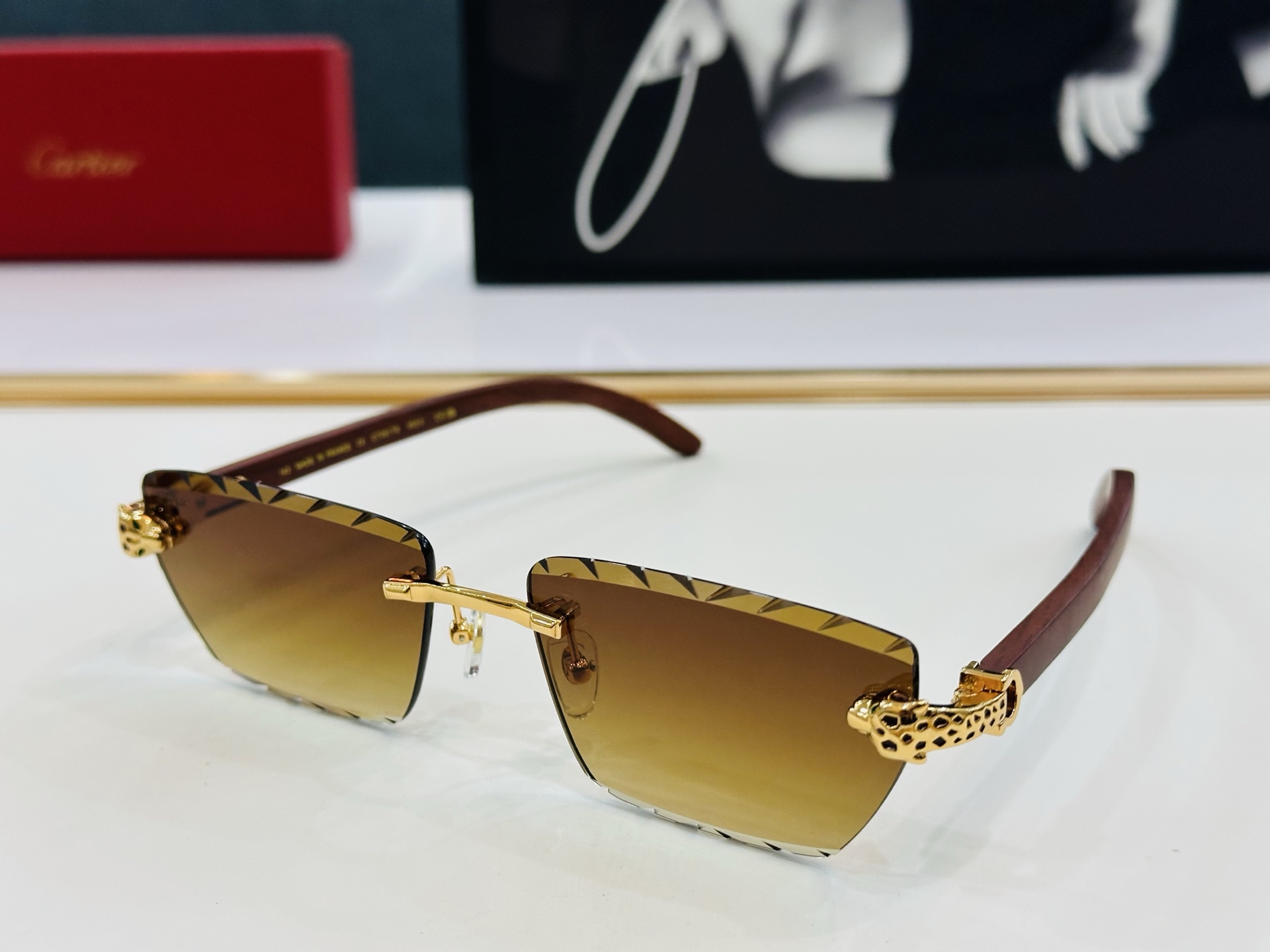 🆕 原版Cartie* 卡家 官网经典款 太阳镜 CT0617S Size：57口18-145 电镀工艺