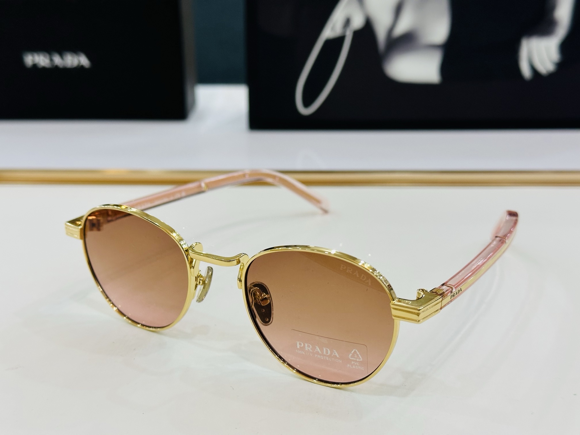 🔺PRAD*🔻普家 PRB52S Size：52口21-145     眼镜系列堪称精湛制作 彰显独特个