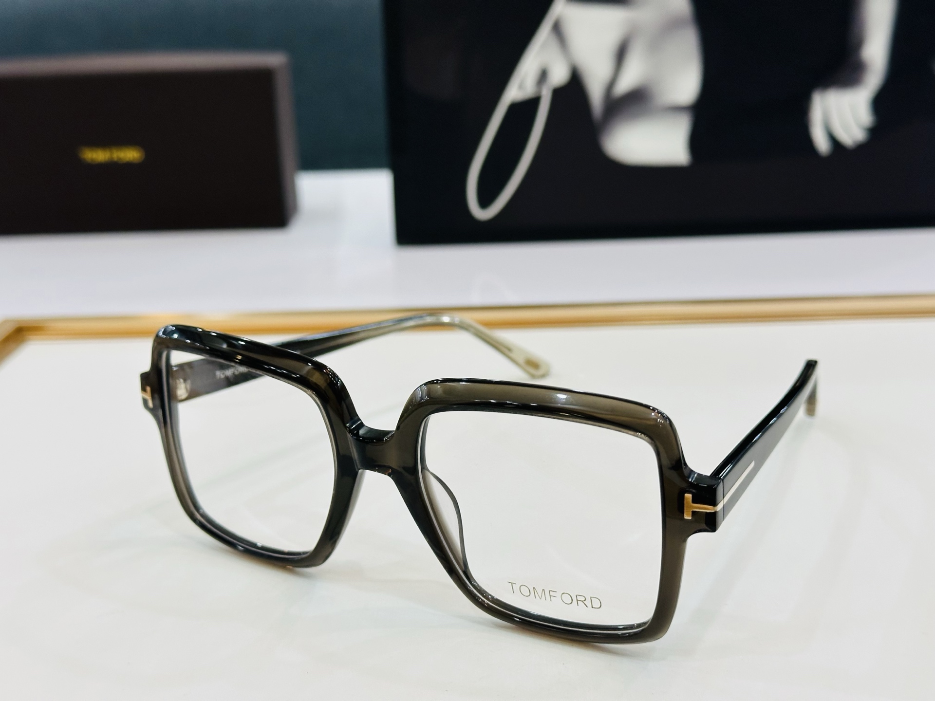 新款 🔺TOM FOR*🔻 汤姆家 官网新款 FT5913 Size：53口20-145  经典时尚 Z