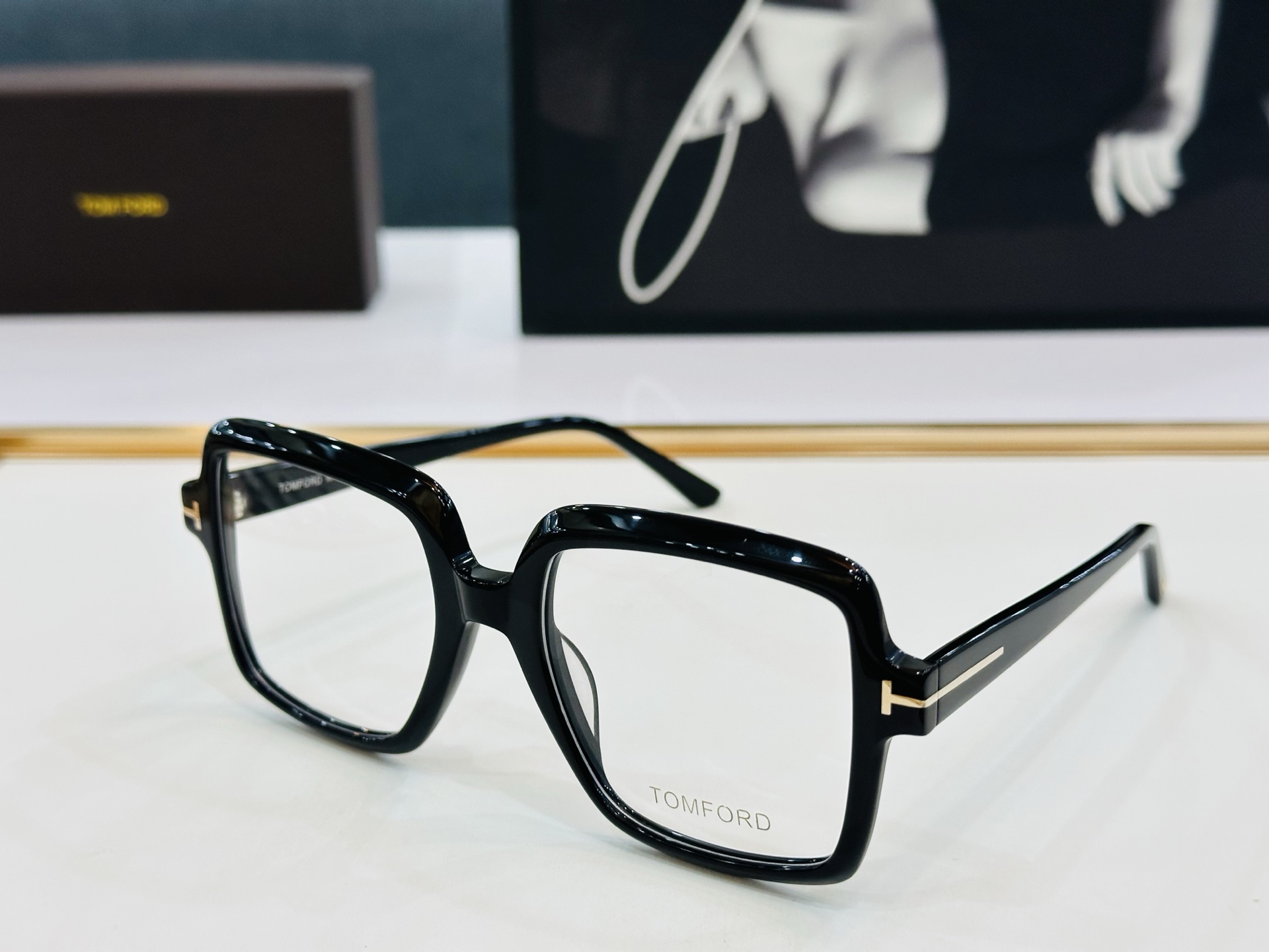 新款 🔺TOM FOR*🔻 汤姆家 官网新款 FT5913 Size：53口20-145  经典时尚 Z