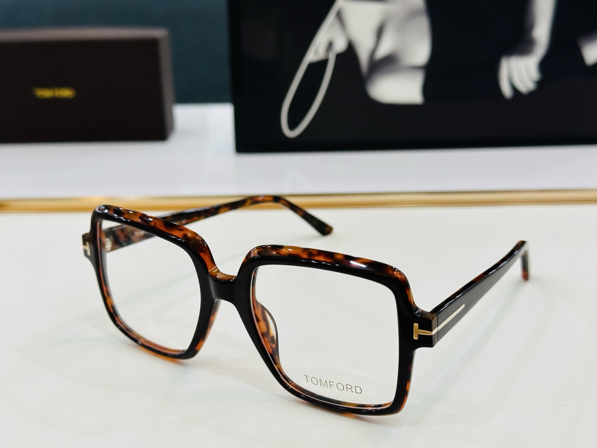 新款 🔺TOM FOR*🔻 汤姆家 官网新款 FT5913 Size：53口20-145  经典时尚 Z