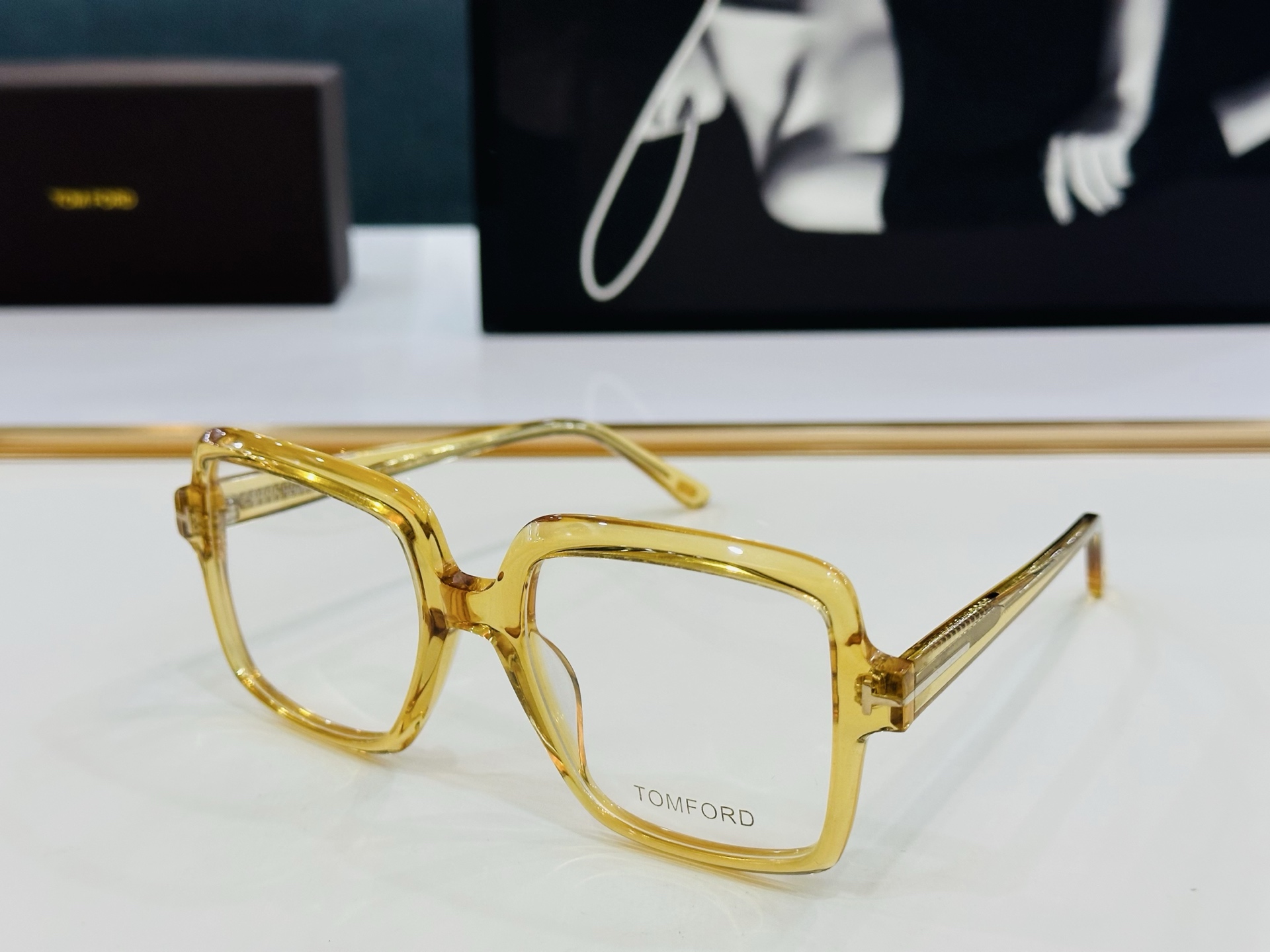 新款 🔺TOM FOR*🔻 汤姆家 官网新款 FT5913 Size：53口20-145  经典时尚 Z