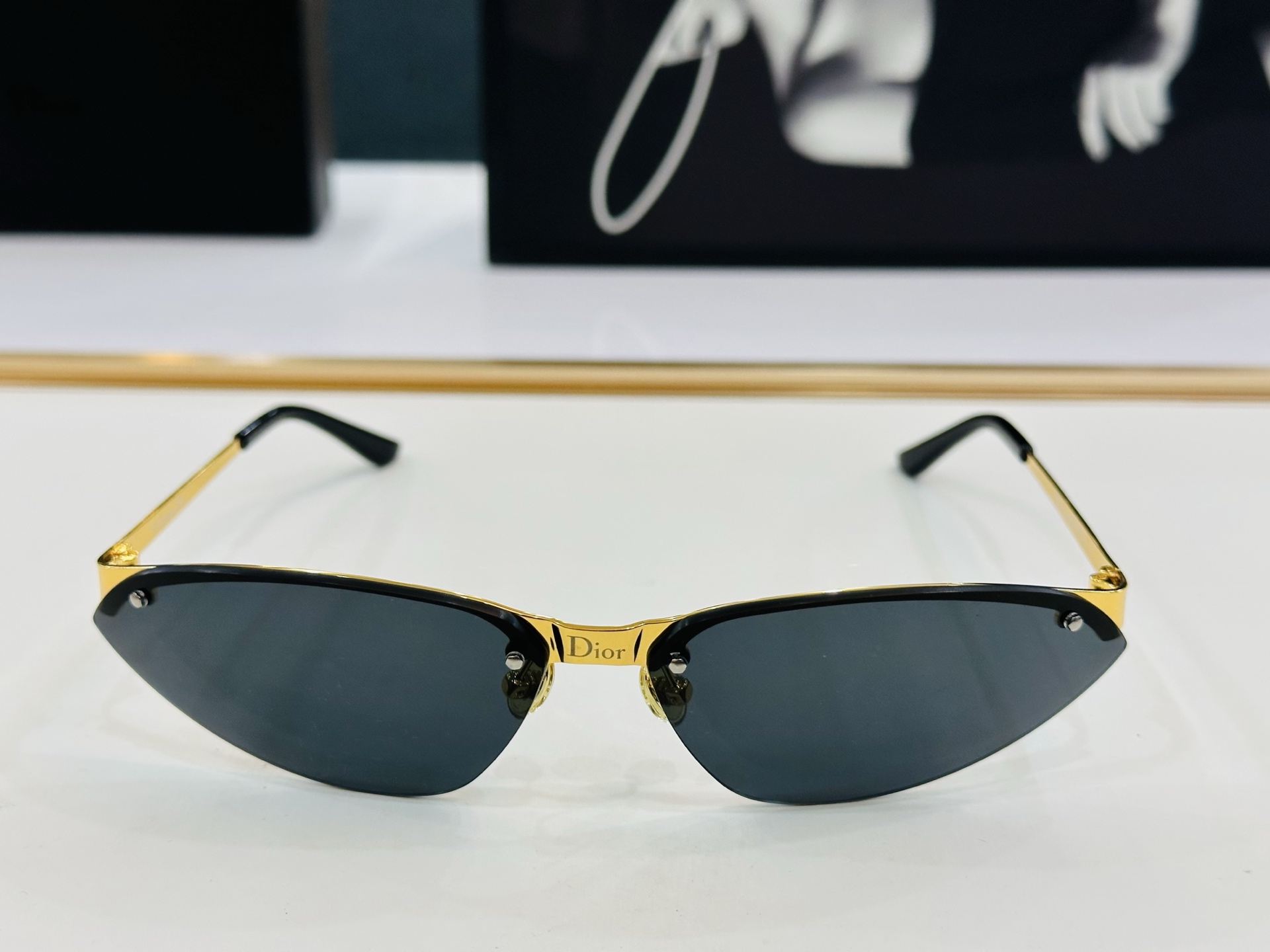 🔻🔻🔻DIO* 迪家 S69Y2 Size：78口11-105  春夏款墨镜 😎🔆🔥🔥搭配镜腿精致 F 