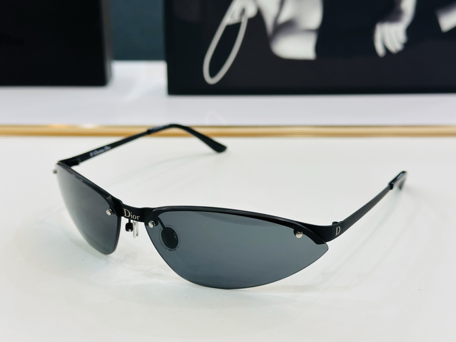 🔻🔻🔻DIO* 迪家 S69Y2 Size：78口11-105  春夏款墨镜 😎🔆🔥🔥搭配镜腿精致 F 