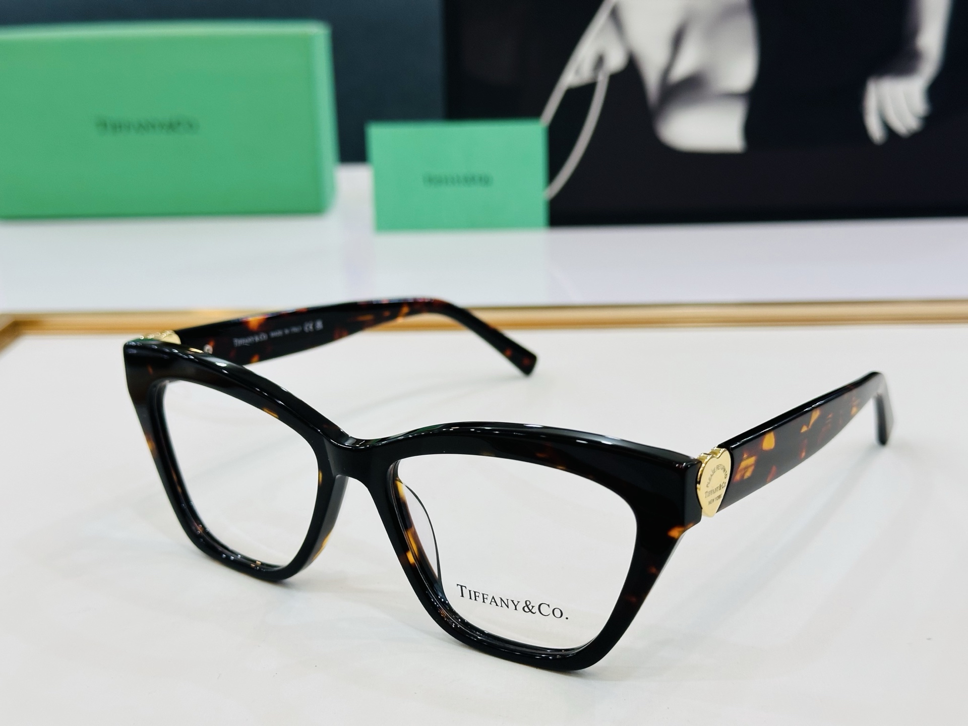蒂芙家 Tiffany & CO. TF2270  Size：54口19-145 时尚太阳镜架 👍Z多色