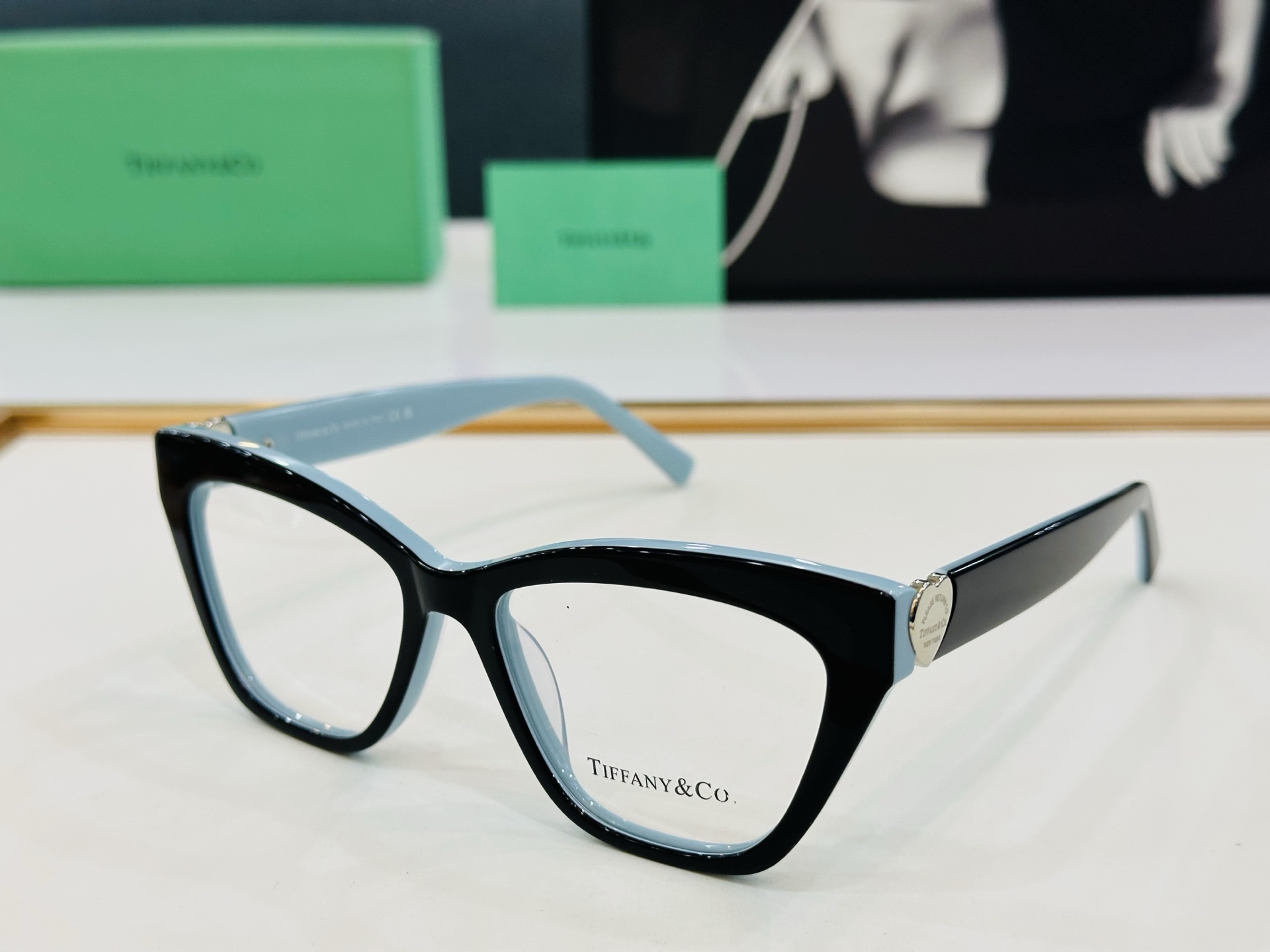 蒂芙家 Tiffany & CO. TF2270  Size：54口19-145 时尚太阳镜架 👍Z多色