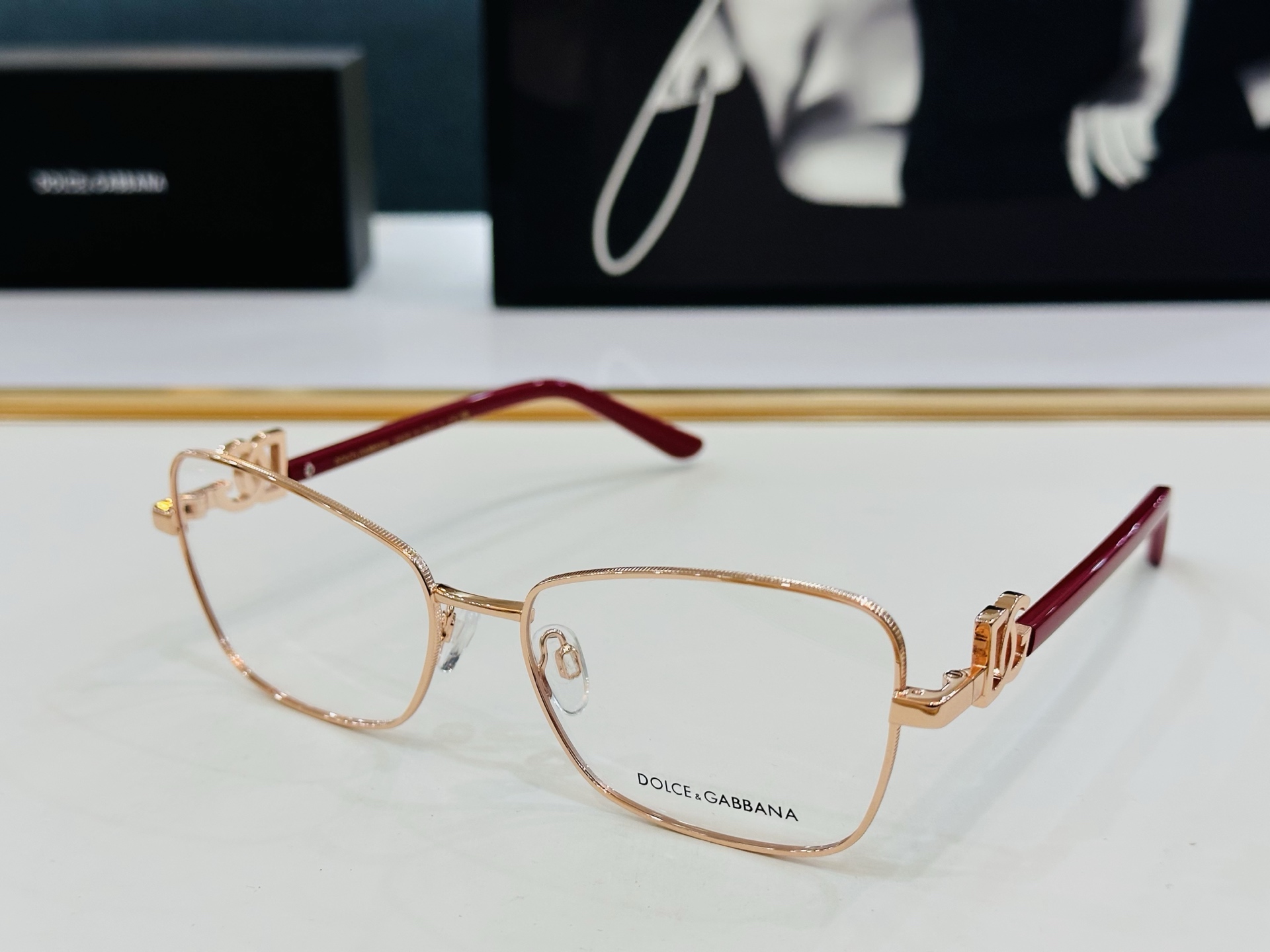 DOLCE&GABBANA* 杜家 DG1338 size：57口17-145  质量杠杠的 👍喜欢的快