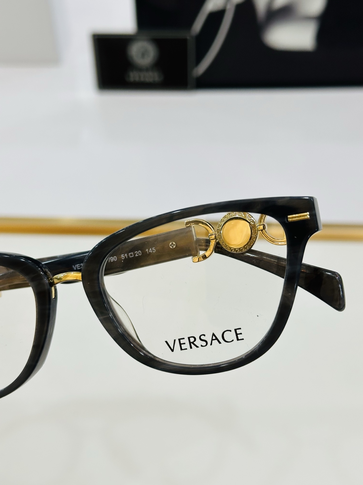 🎉🎉范思家 VERSACE✨✨✨MODEL：VE3336  Size：51口20-145 ✨L有范 