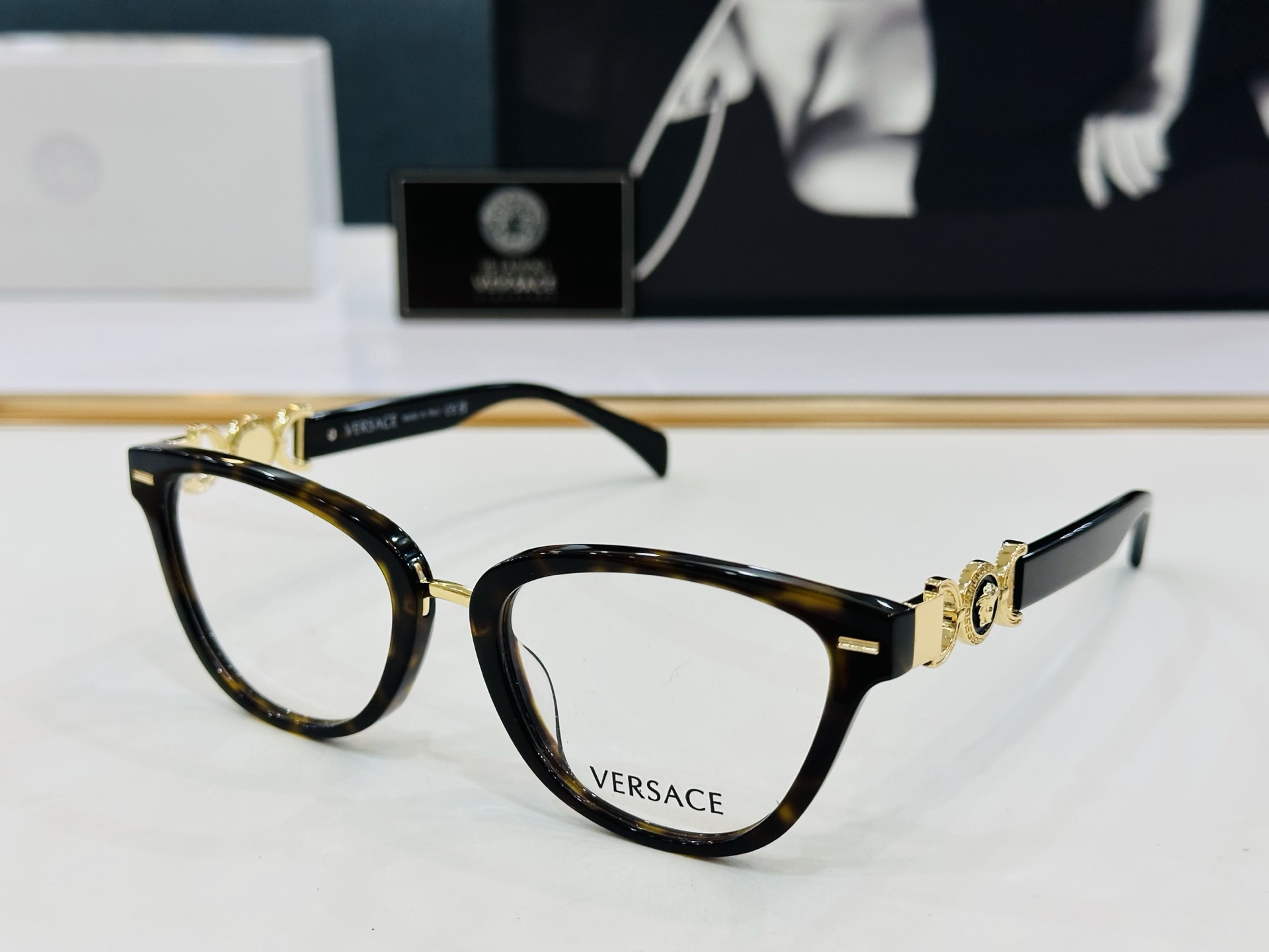 🎉🎉范思家 VERSACE✨✨✨MODEL：VE3336  Size：51口20-145 ✨L有范 
