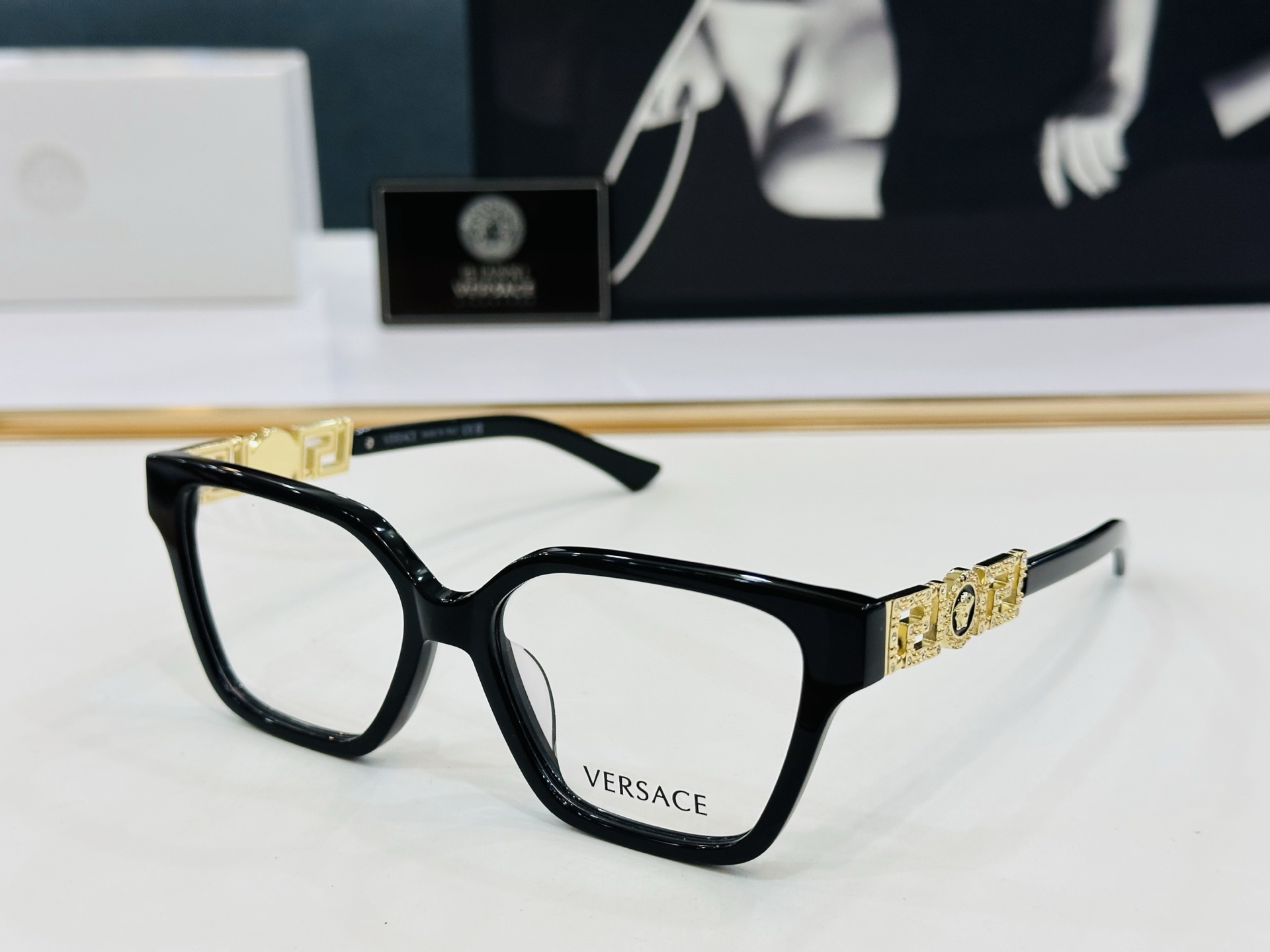 🎉🎉范思家 VERSACE✨✨✨MODEL：VE3358 Size：52口17-145 ✨L有范 