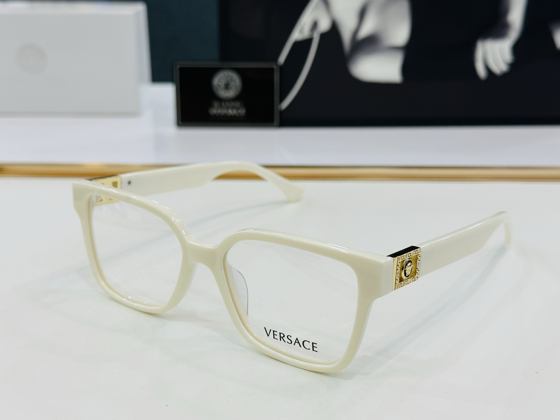 🎉🎉范思家 VERSACE✨✨✨MODEL：VE3329  Size：53口18-145 ✨L有范 