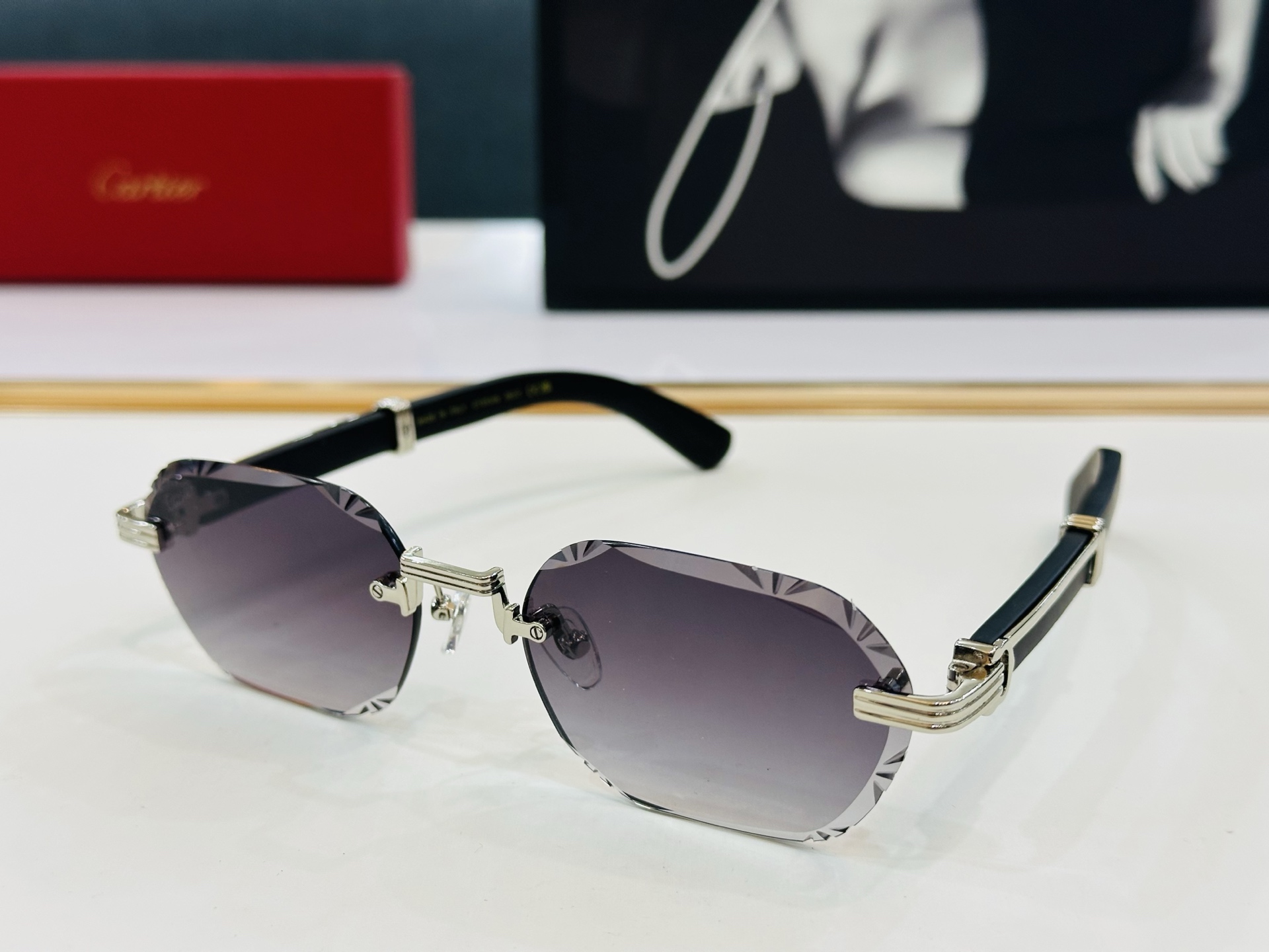 Cartie* 卡家 CT0533S 太阳镜 Size：58口20-145    工艺精湛气质十足！X男