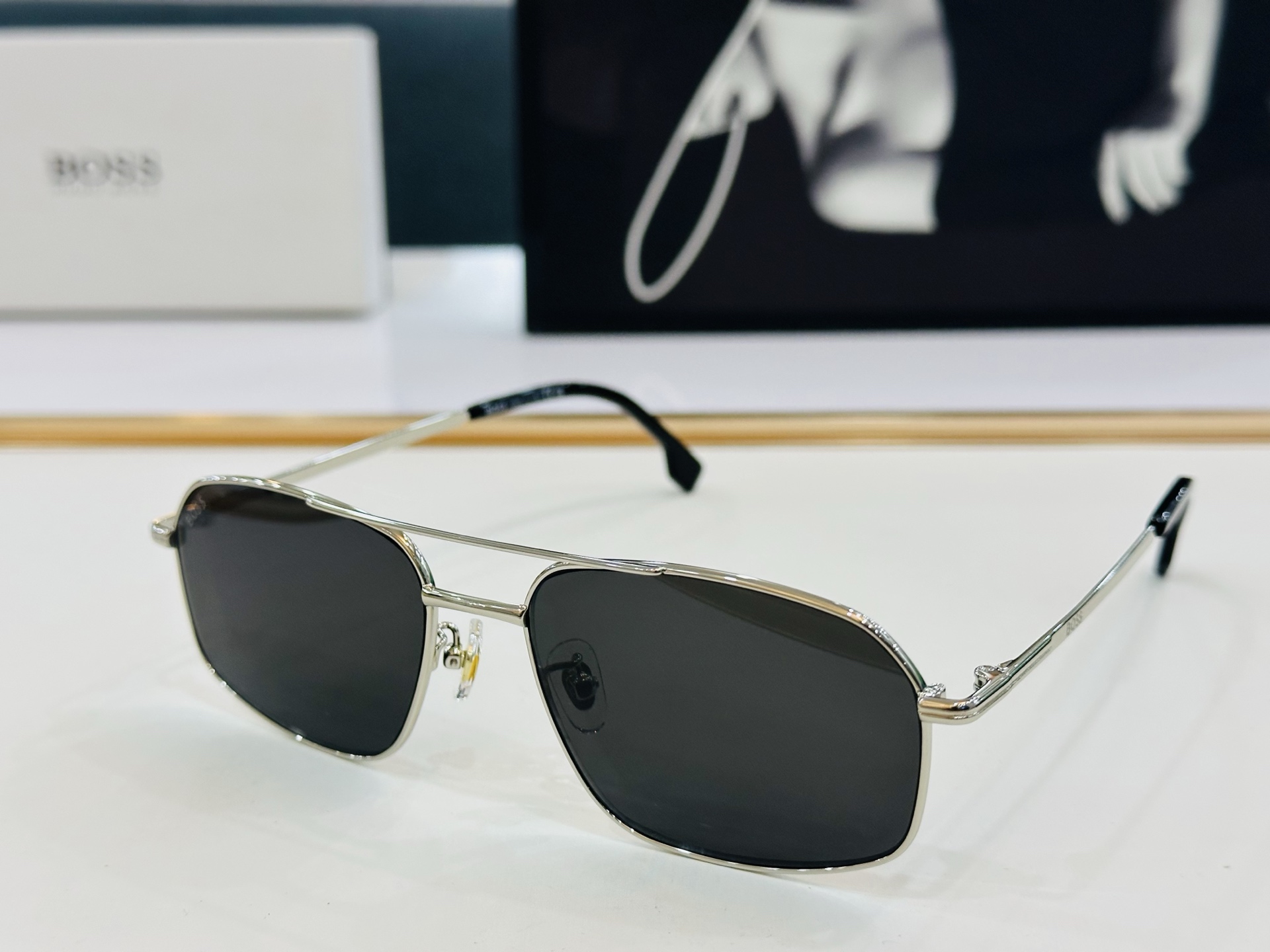 🆕 BOSS 1603/S Size：58口16-145 太阳眼镜 🕶🕶💋高品质 经典不过时框型 Z品质
