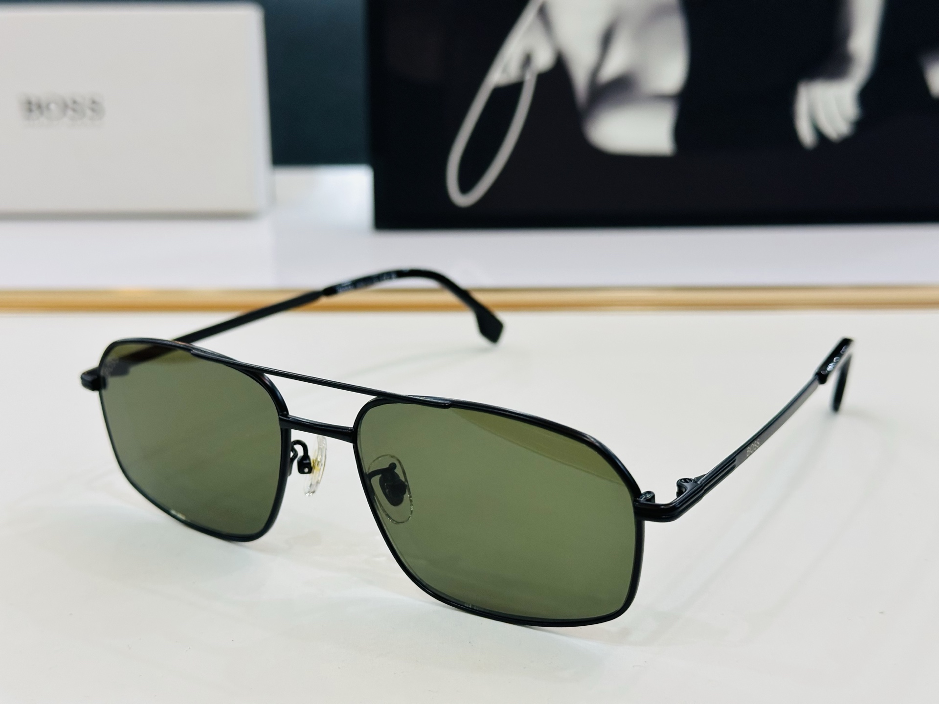 🆕 BOSS 1603/S Size：58口16-145 太阳眼镜 🕶🕶💋高品质 经典不过时框型 Z品质
