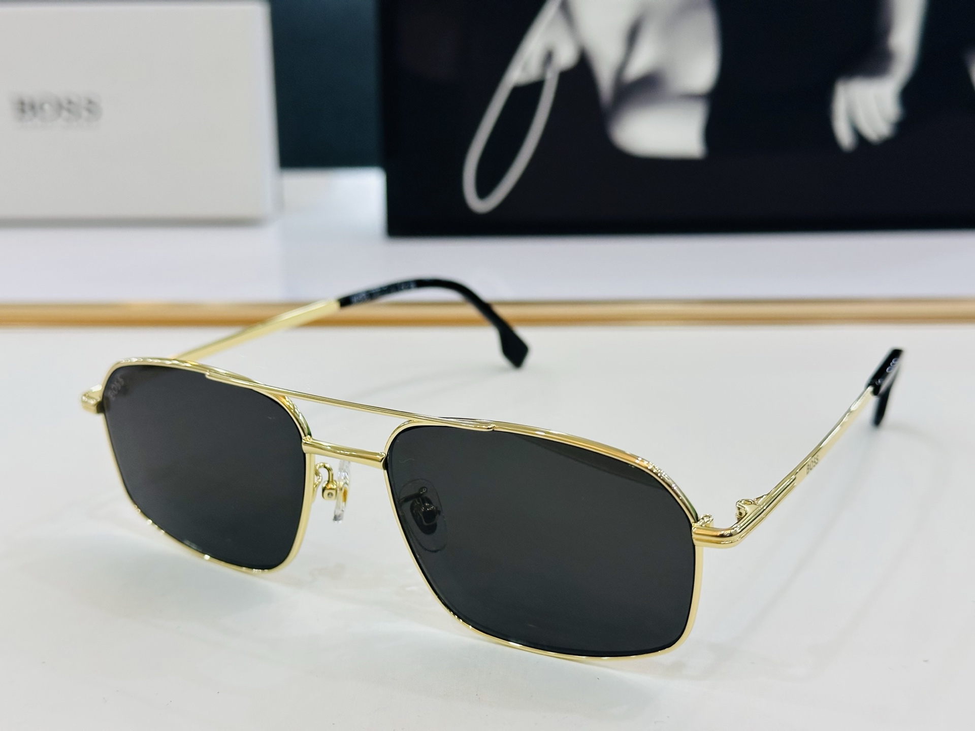🆕 BOSS 1603/S Size：58口16-145 太阳眼镜 🕶🕶💋高品质 经典不过时框型 Z品质