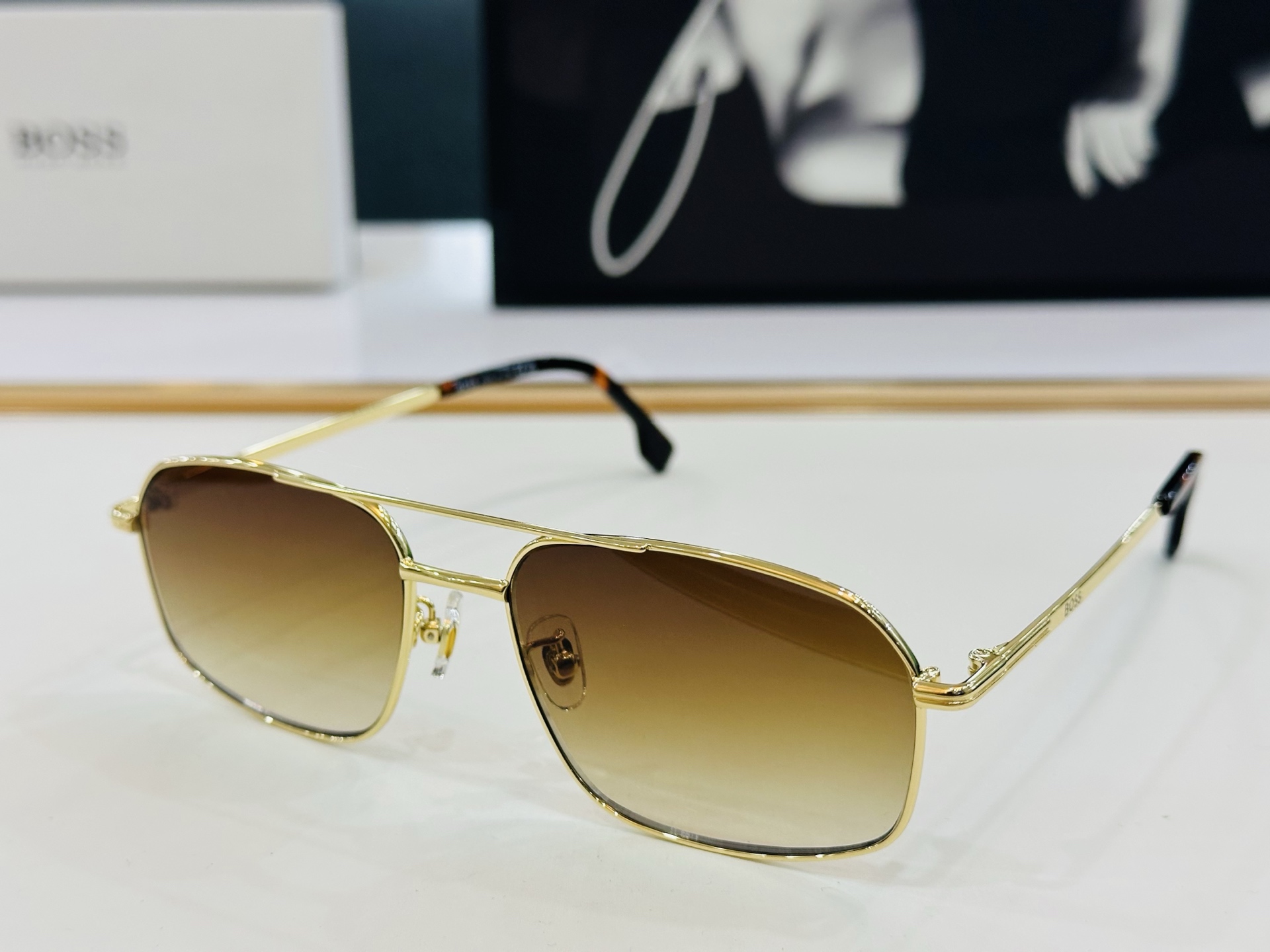 🆕 BOSS 1603/S Size：58口16-145 太阳眼镜 🕶🕶💋高品质 经典不过时框型 Z品质