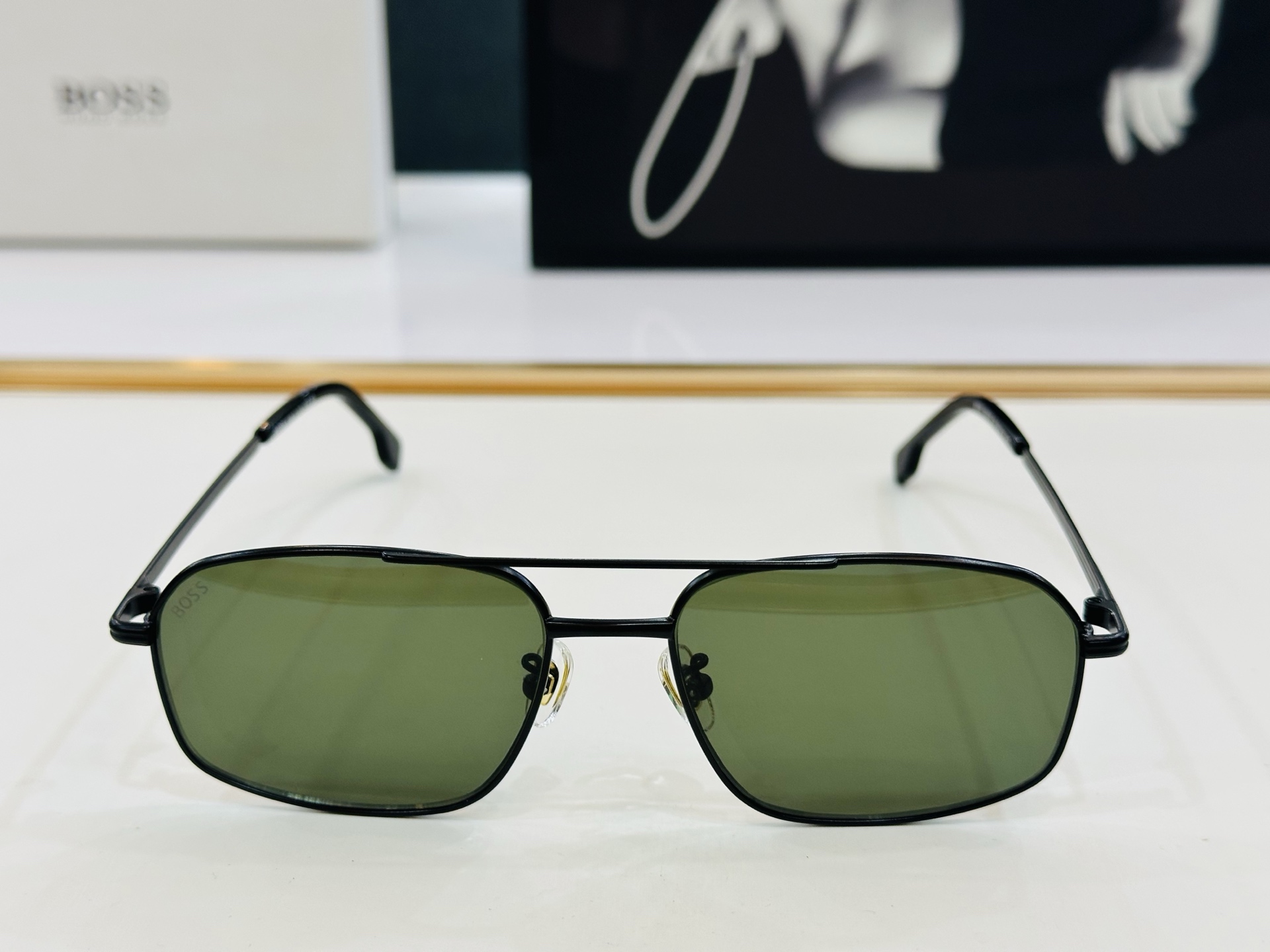 🆕 BOSS 1603/S Size：58口16-145 太阳眼镜 🕶🕶💋高品质 经典不过时框型 Z品质