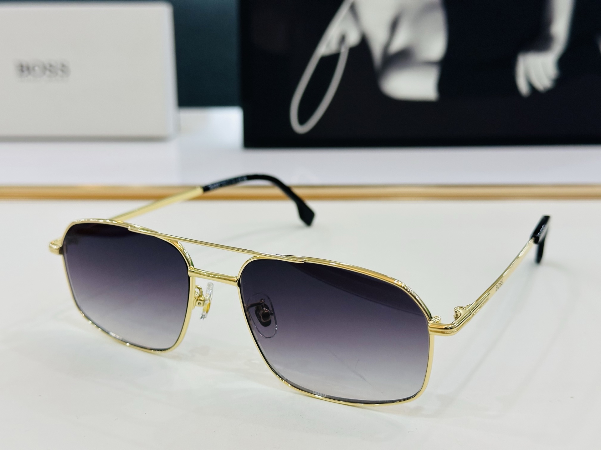 🆕 BOSS 1603/S Size：58口16-145 太阳眼镜 🕶🕶💋高品质 经典不过时框型 Z品质