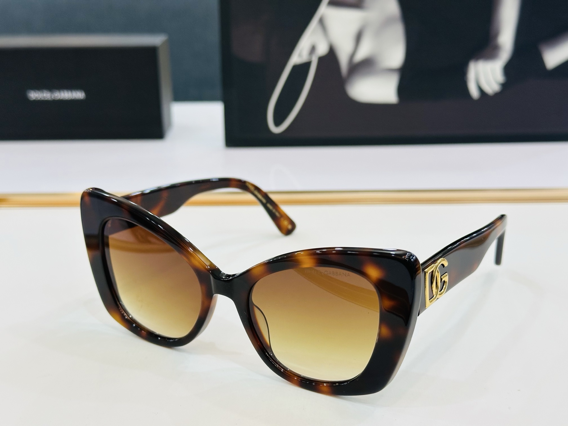 🆕 官网款 🔺DOLCE&GABBAN*🔻DG4405  Size：53口20-140 新颖独特🔝🔝b美