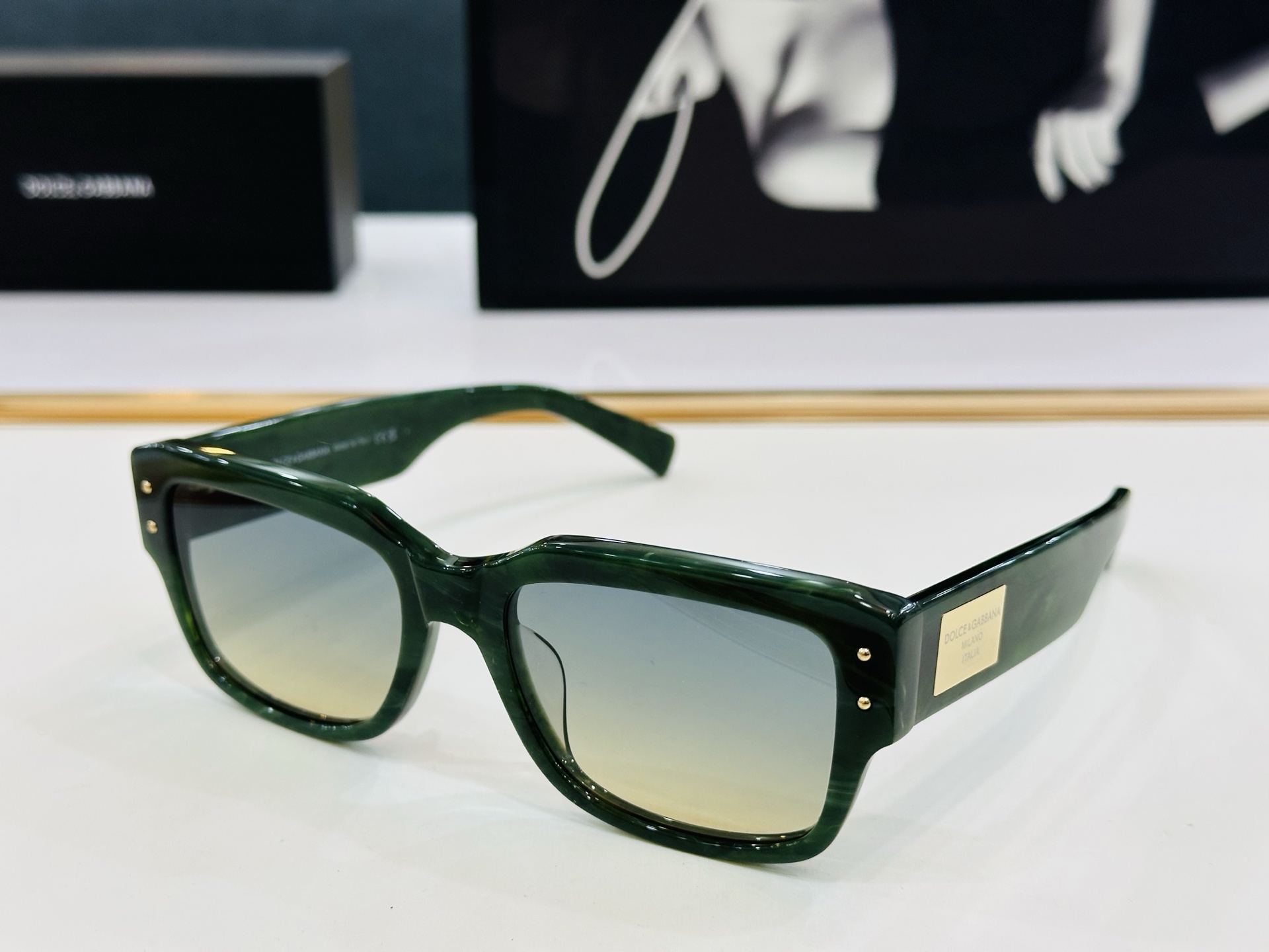 🆕 官网款 🔺DOLCE&GABBAN*🔻DG4483   Size：53口20-140 新颖独特🔝🔝L
