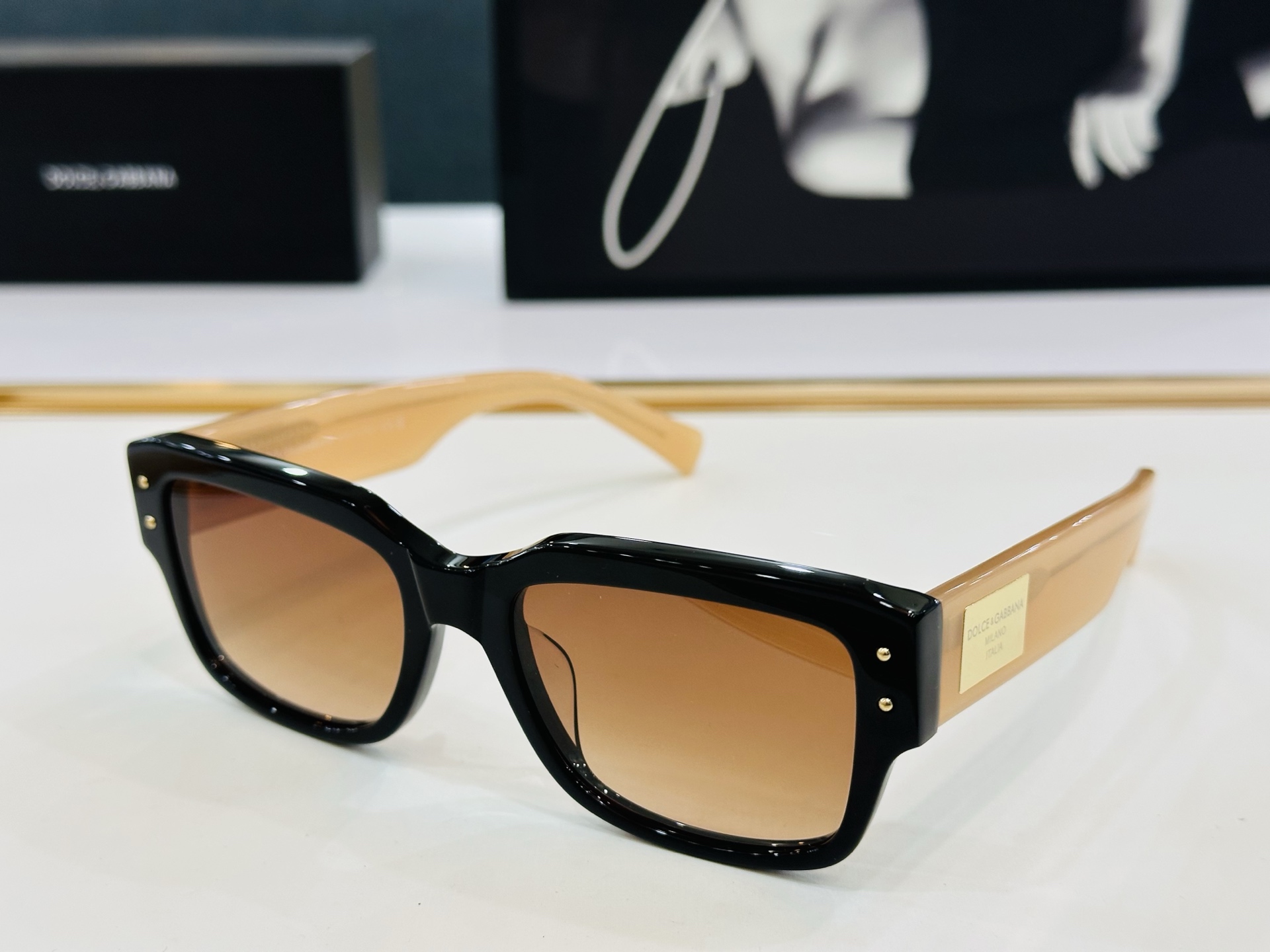 🆕 官网款 🔺DOLCE&GABBAN*🔻DG4483   Size：53口20-140 新颖独特🔝🔝L