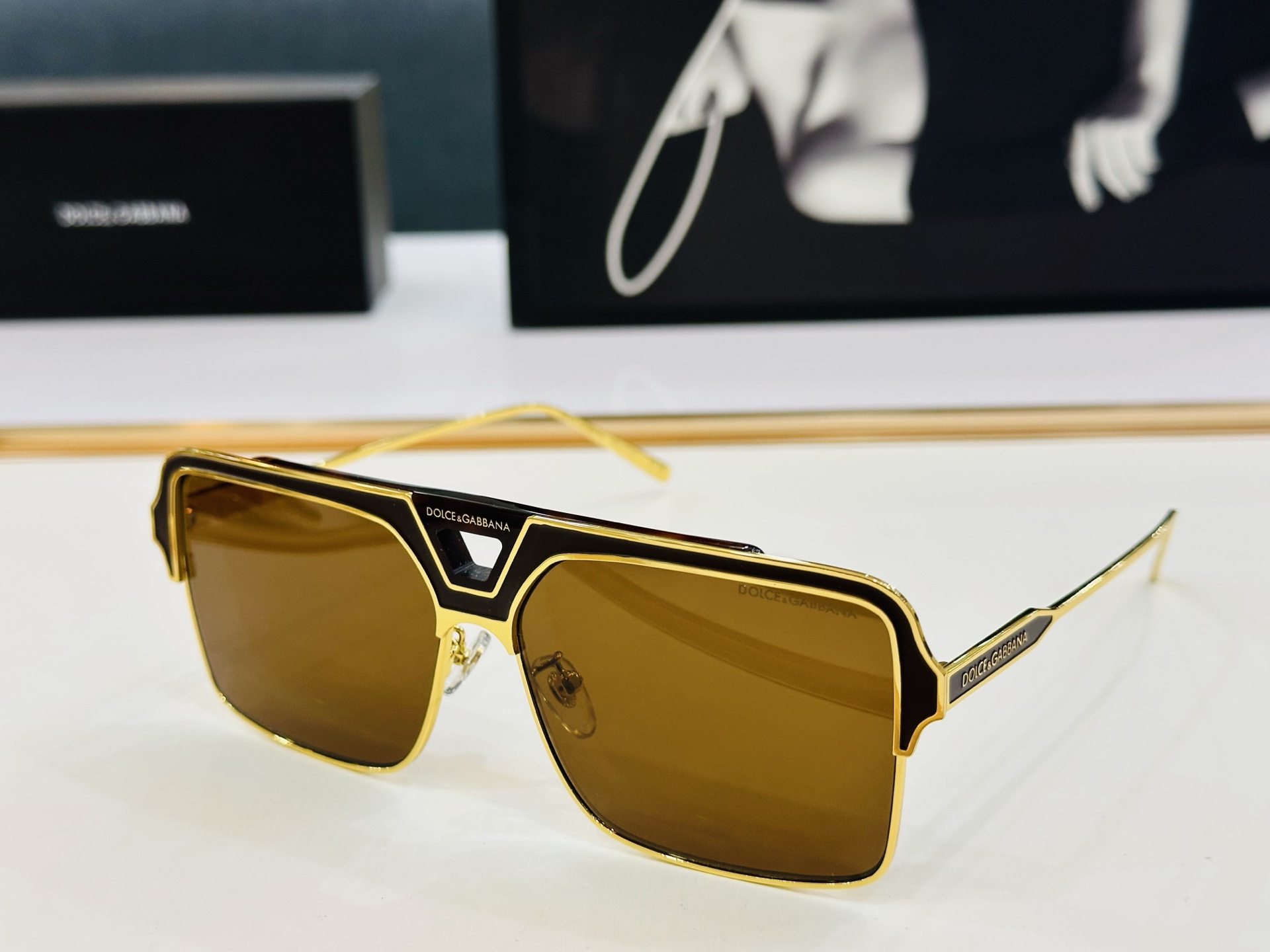 🆕 官网款 🔺DOLCE&GABBAN*🔻DG2258 Size：60口13-150 新颖独特🔝🔝b美艳