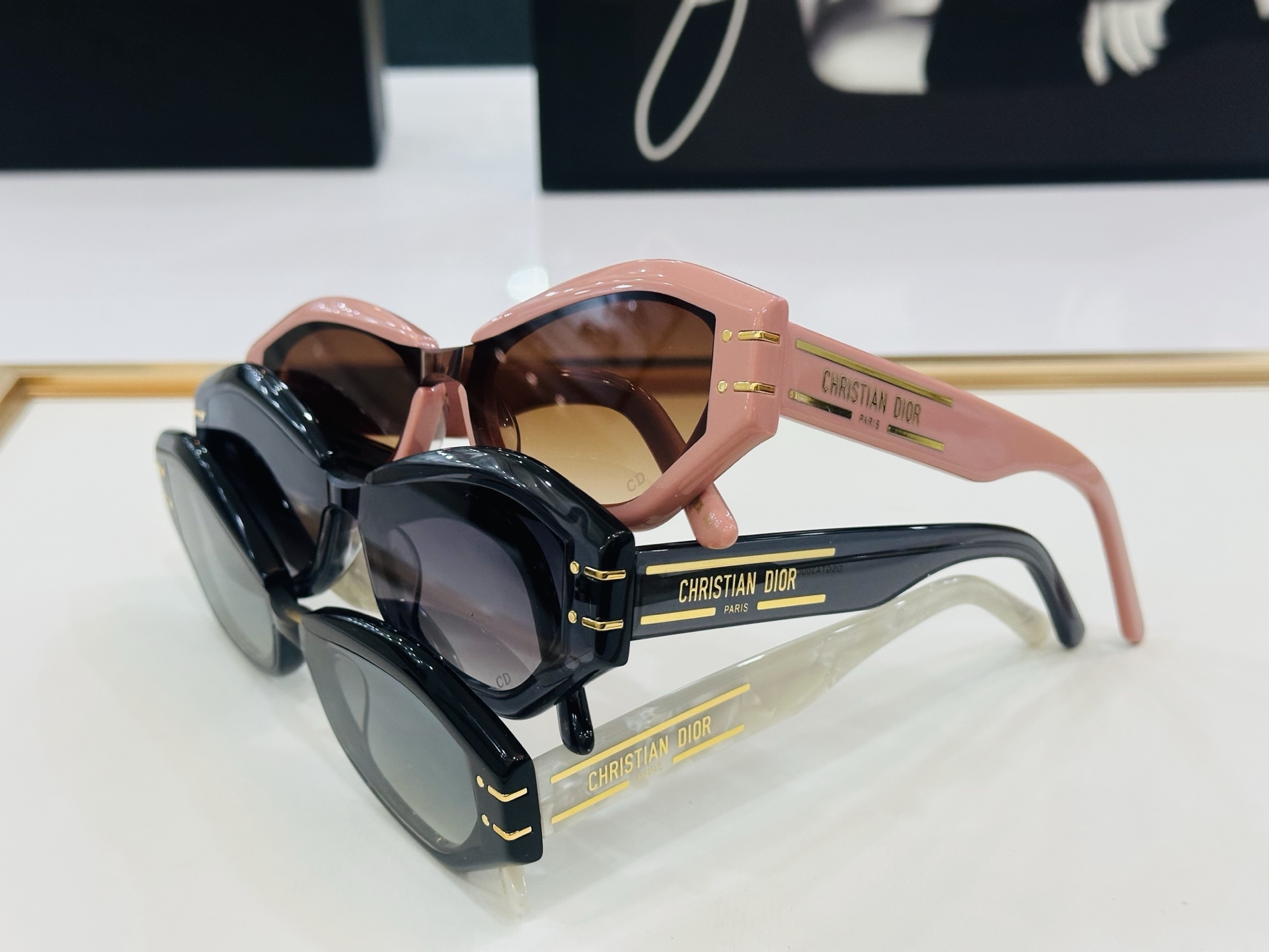 🔻🔻🔻DIO* DSGTA30UCR 迪家 Size：53口21-145春夏款墨镜 😎🔆🔥🔥搭配镜腿精致