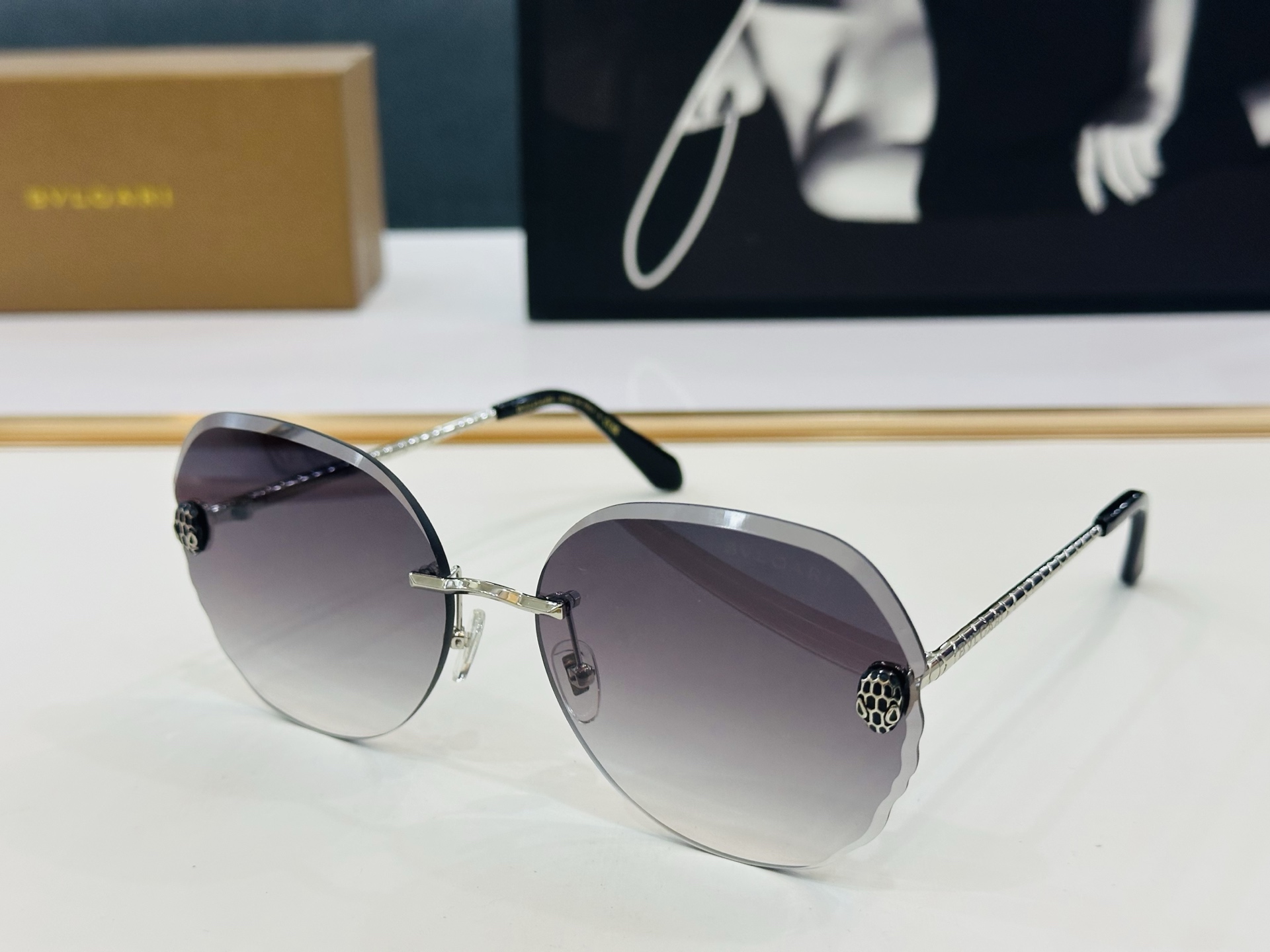 🆕款 官网同售 宝格家 BV40030U 👍 Size ：66口15-145  绝对要买😎品质非常完美 