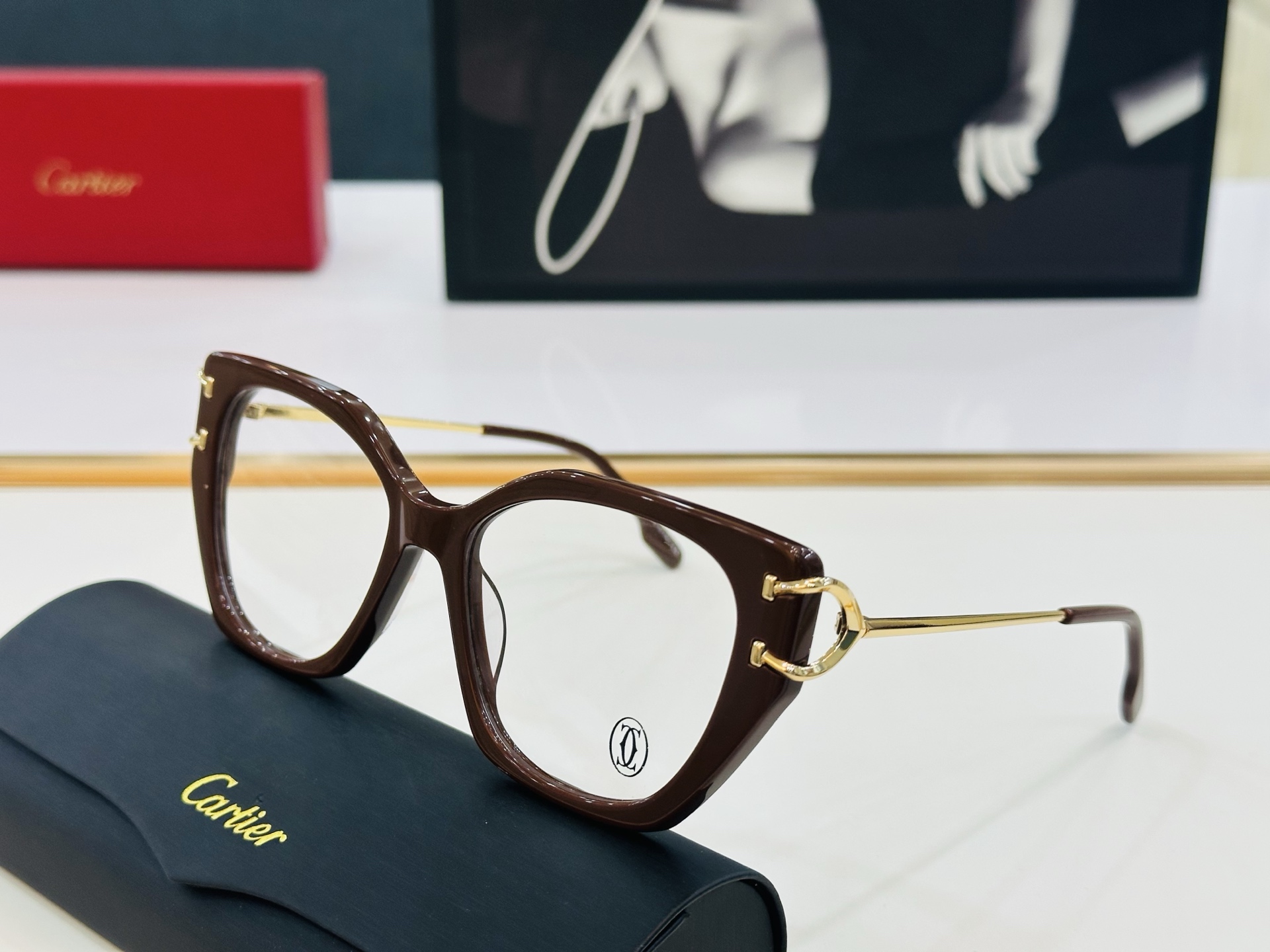 Cartier-卡家 ✨CT0530S  Size：56口17-145 不挑脸型 简约大气 时尚休闲 👌
