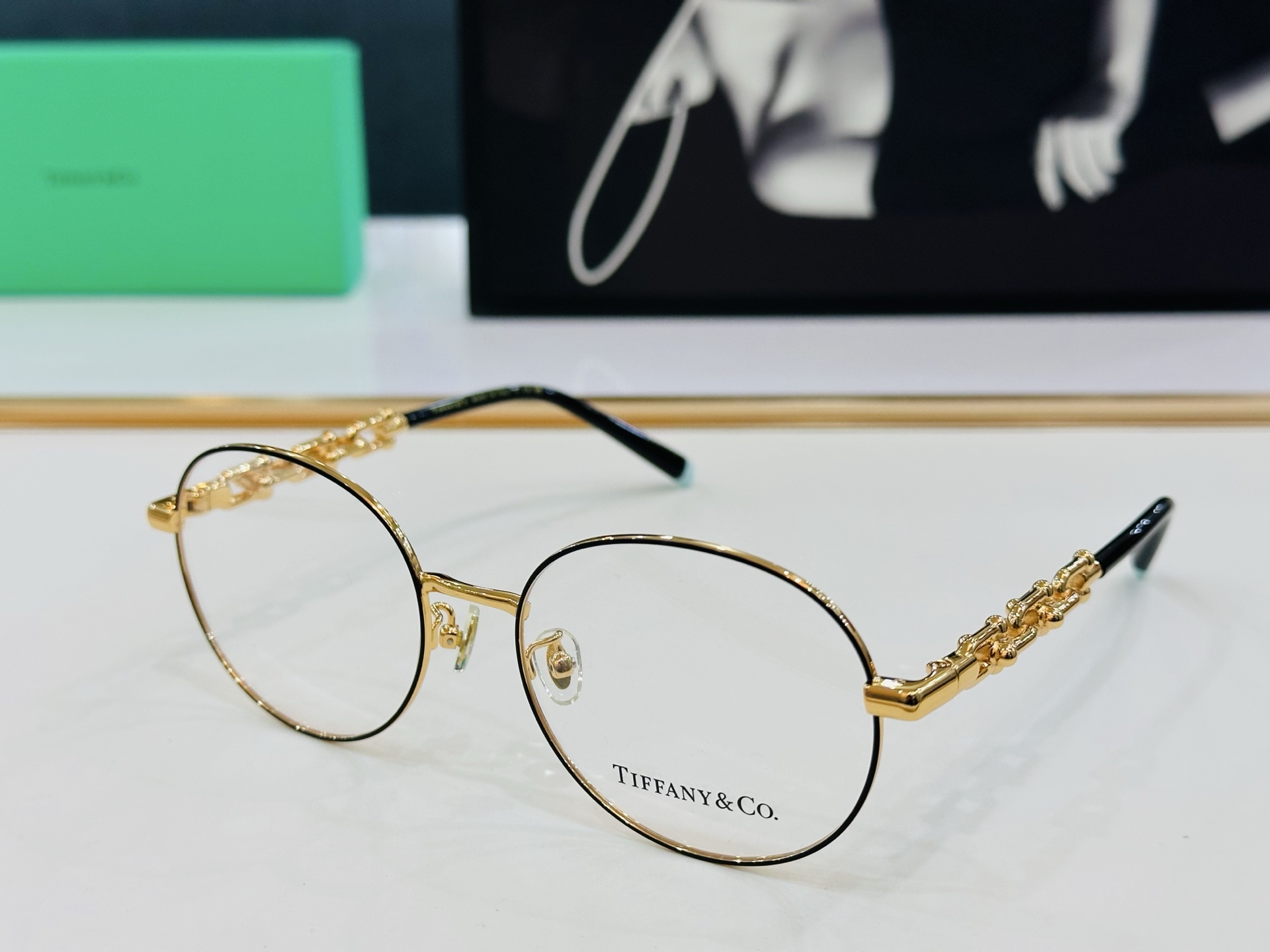 蒂芙家 Tiffany & CO. TF1148D Size：56口18-145  时尚太阳镜架 👍b多