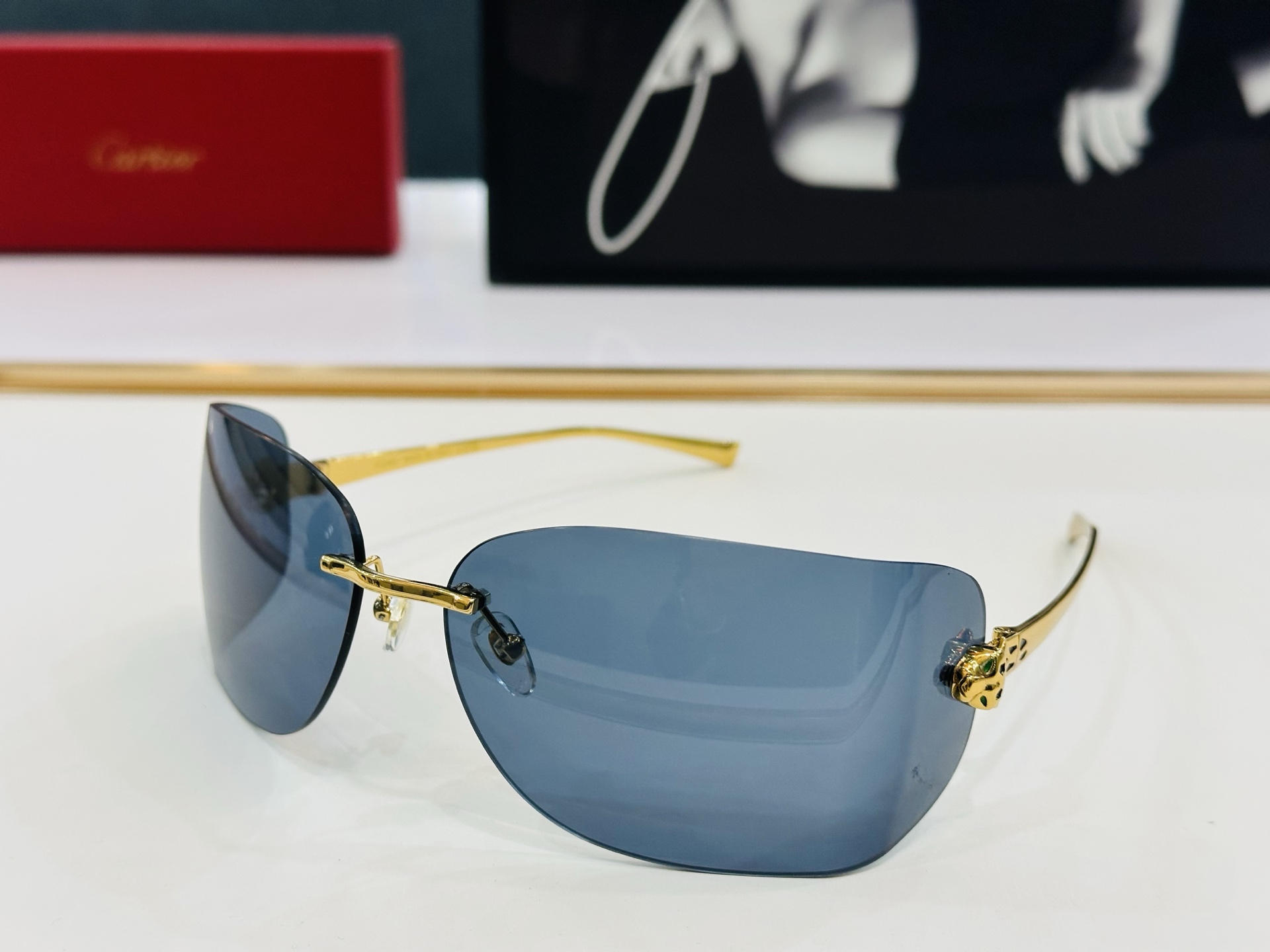 🆕 原版Cartie* 卡家 官网经典款 太阳镜 CT0266S Size：65口15-115 电镀工艺