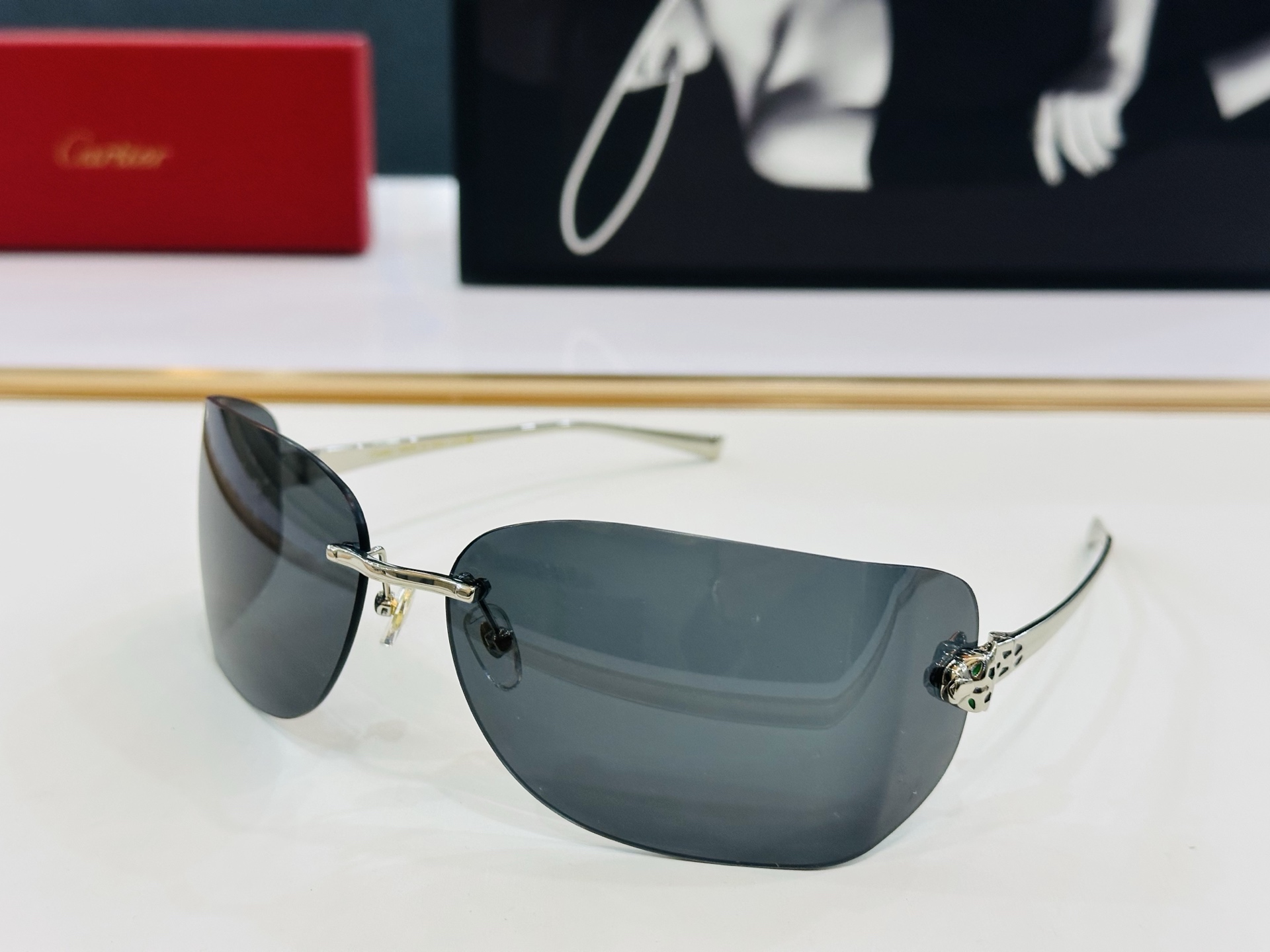 🆕 原版Cartie* 卡家 官网经典款 太阳镜 CT0266S Size：65口15-115 电镀工艺