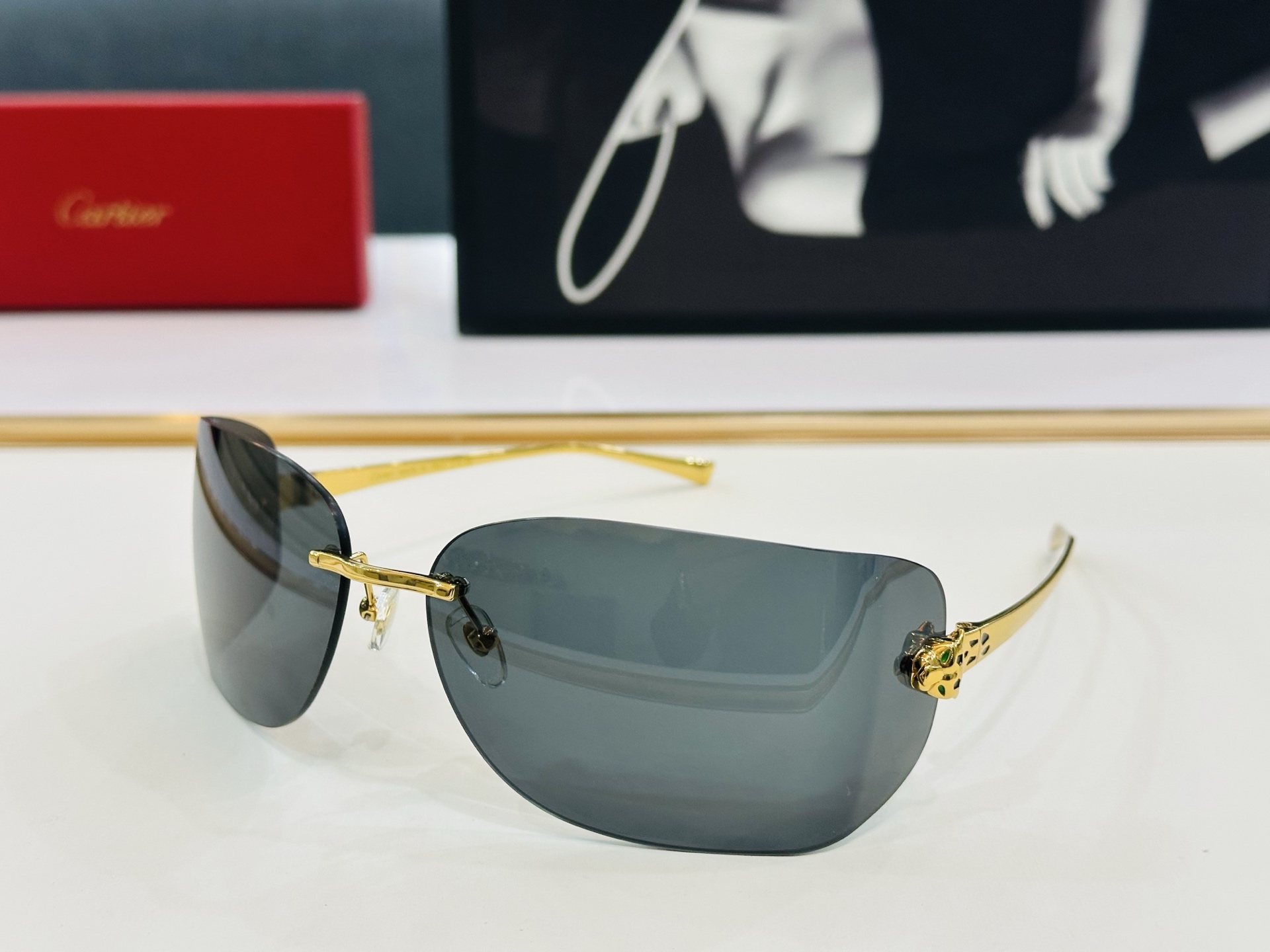 🆕 原版Cartie* 卡家 官网经典款 太阳镜 CT0266S Size：65口15-115 电镀工艺