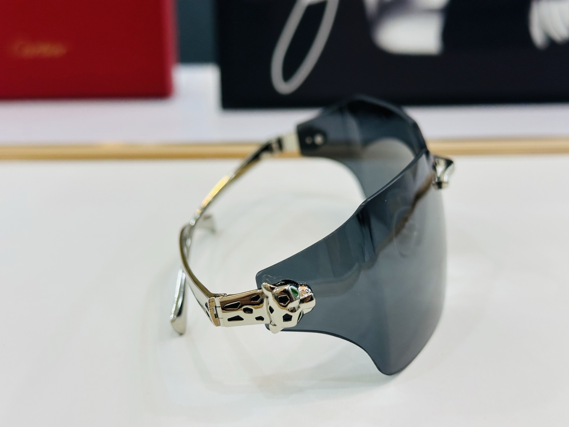 🆕 原版Cartie* 卡家 官网经典款 太阳镜 CT0267S Size：60口15-115 电镀工艺