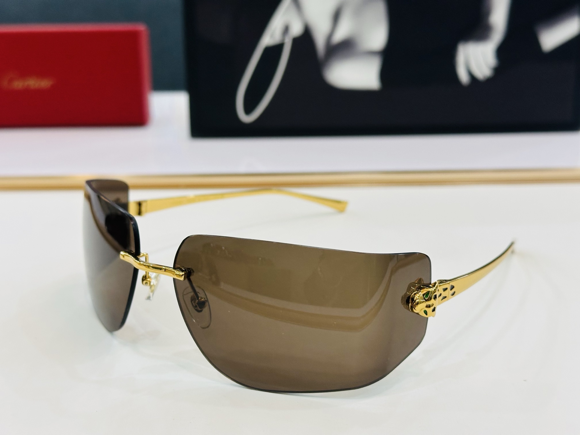🆕 原版Cartie* 卡家 官网经典款 太阳镜 CT0268S Size：64口15-115 电镀工艺