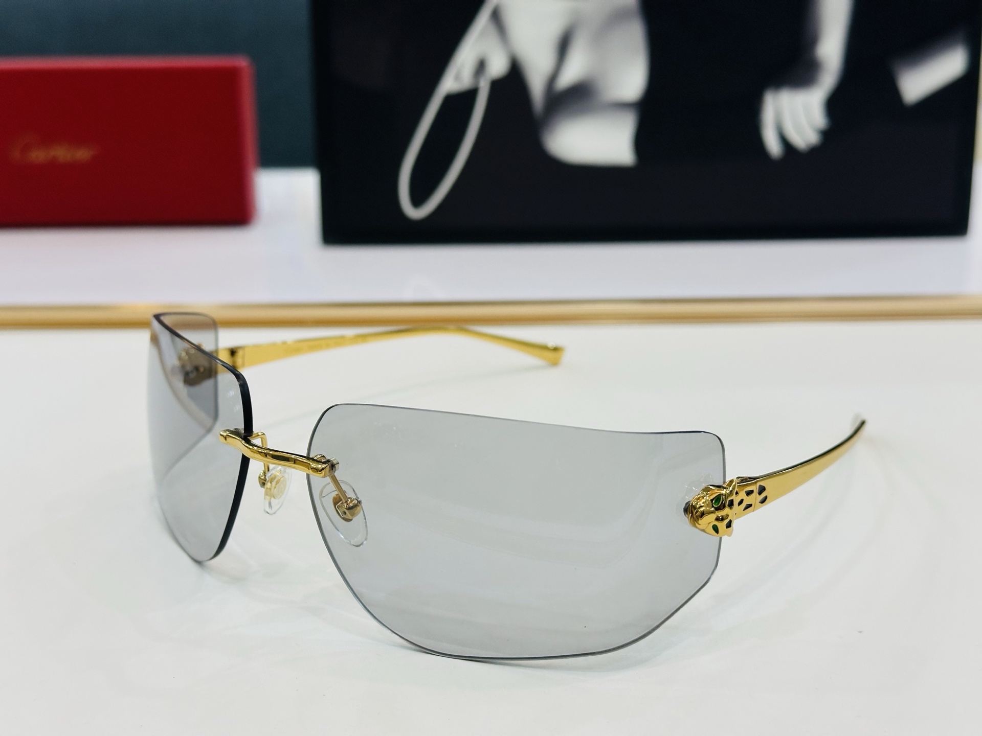 🆕 原版Cartie* 卡家 官网经典款 太阳镜 CT0268S Size：64口15-115 电镀工艺