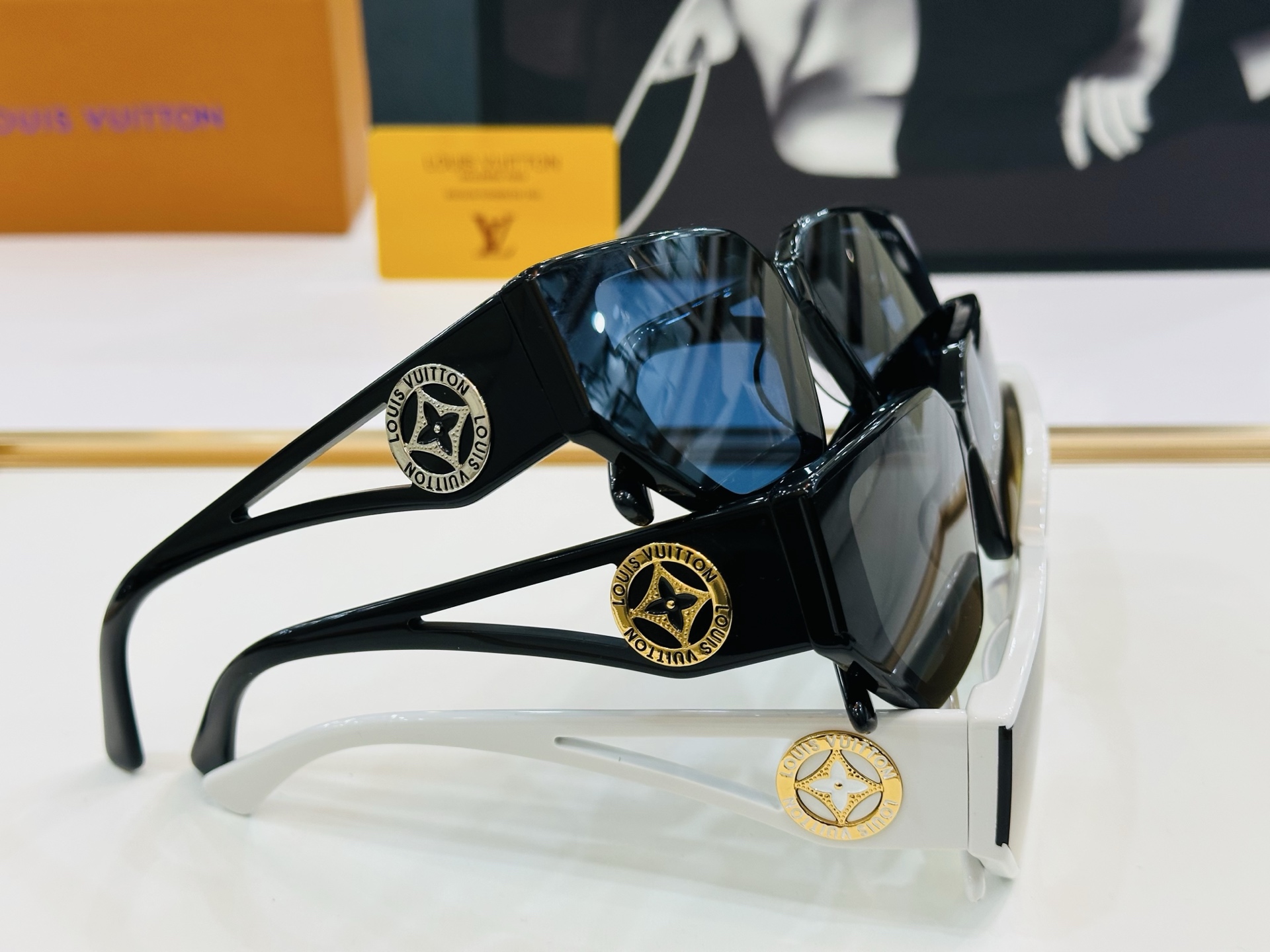 路易家 🎩Z2004U Size：67口12-145 充满活力的 展现独特个性🌟展现大气的你 b高品质 