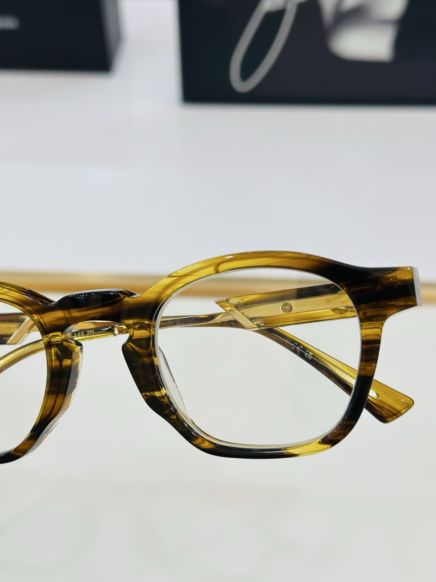 DOLCE&GABBANA* 杜家 DG2618 size：47口26-145  质量杠杠的 👍喜欢的快